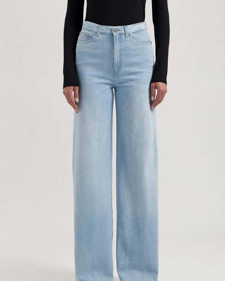 MUD Jeans Damen vegan Jeans Wyde Sara Sun Stone Blue