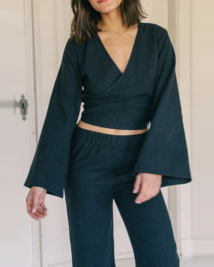 The View Yoga Damen vegan Top Lijn Schwarz