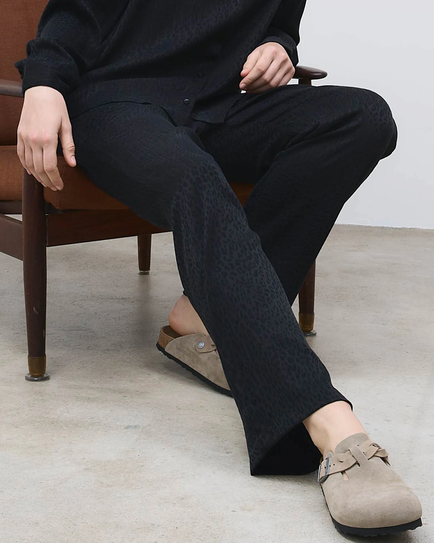Yahmo Damen vegan Hose Hilde Leo Schwarz – Ansicht 2
