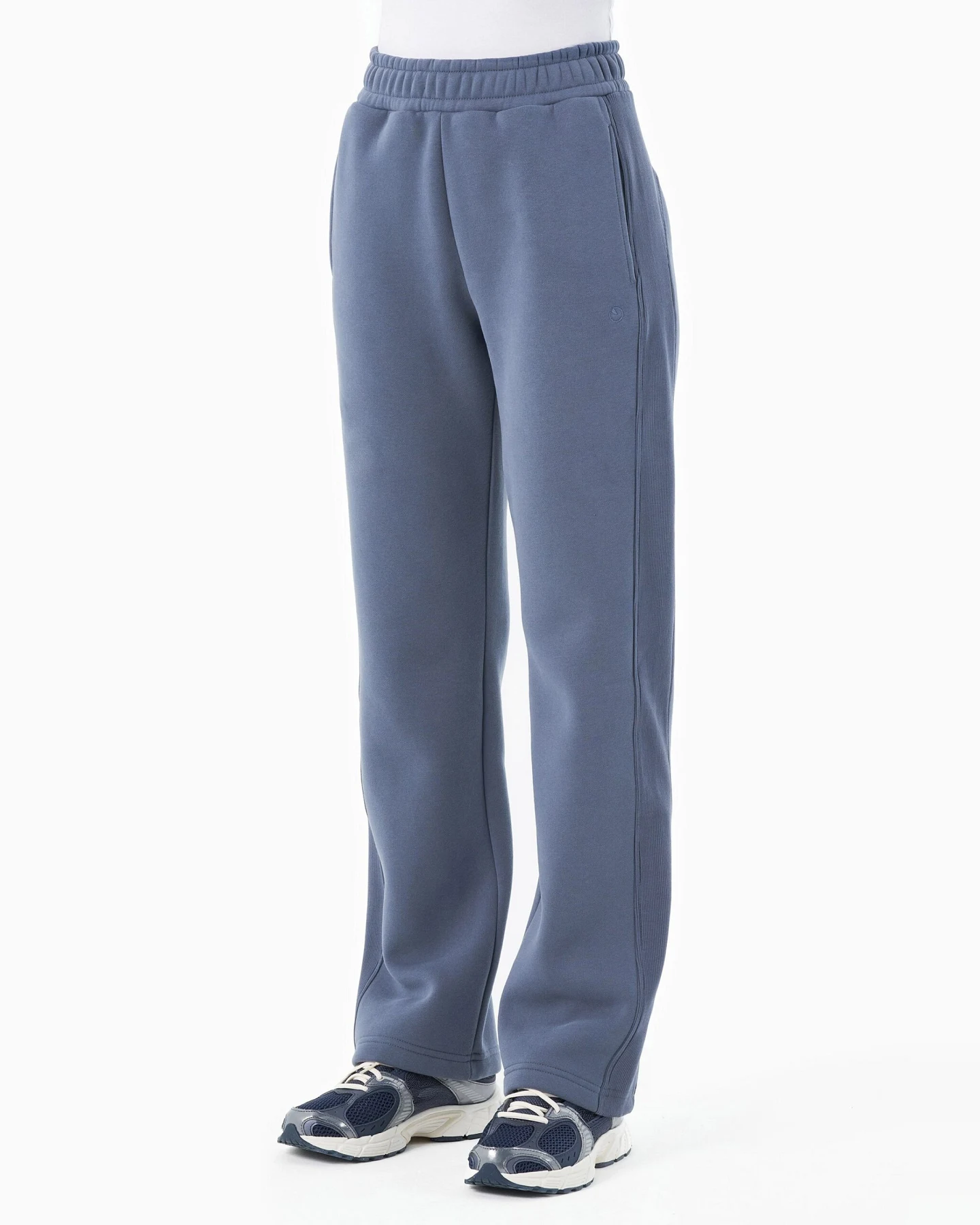 ORGANICATION Damen vegan Sweatpants Polly Soft Indigo – Ansicht 2