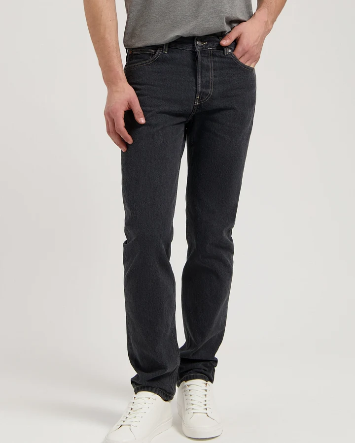 MUD Jeans Herren vegan Jeans Mid Straight John Medium Schwarz