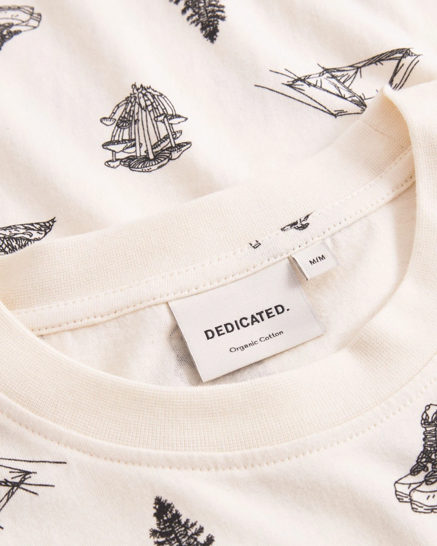T-Shirt Stockholm Go Outside AOP Off White – Ansicht 5
