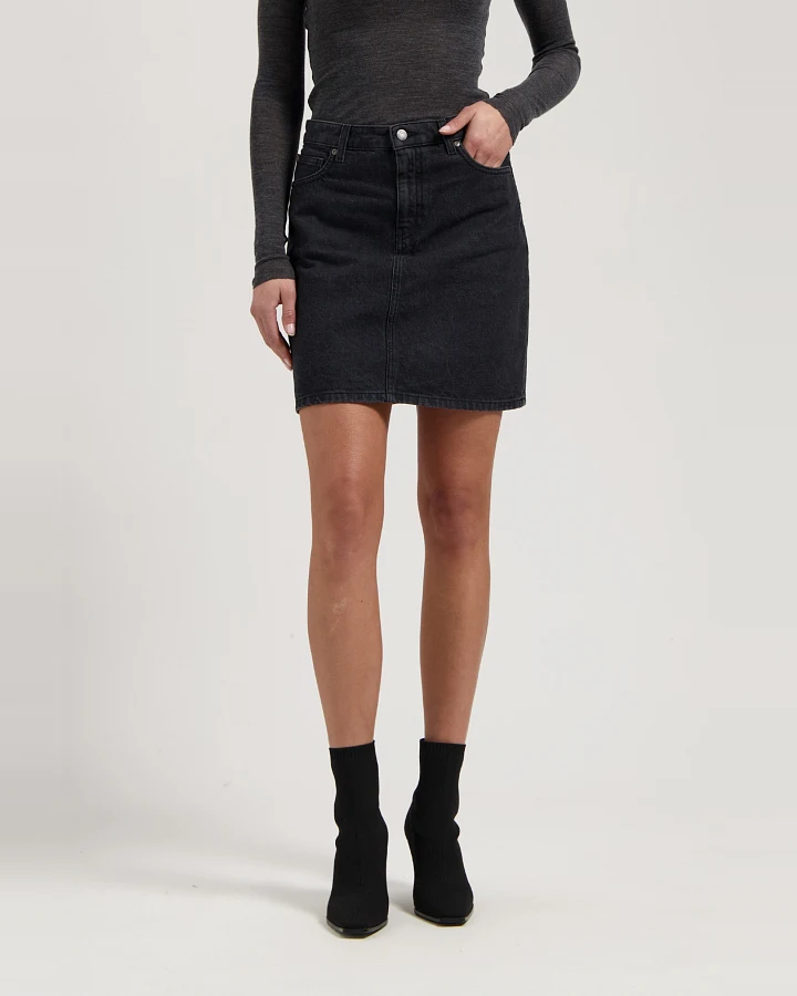 MUD Jeans Damen vegan Minirock Audry Black Dip