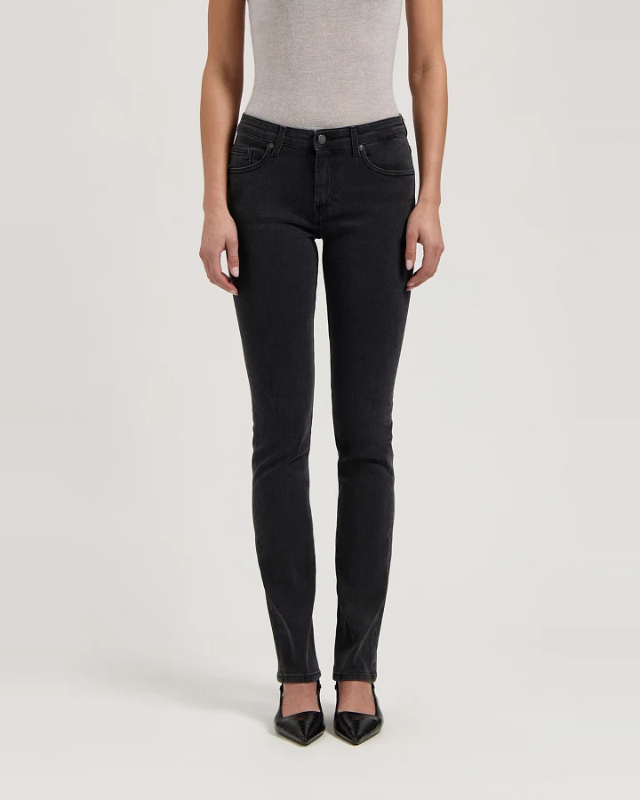 MUD Jeans Damen vegan Jeans Low Slim Faye Stone Schwarz