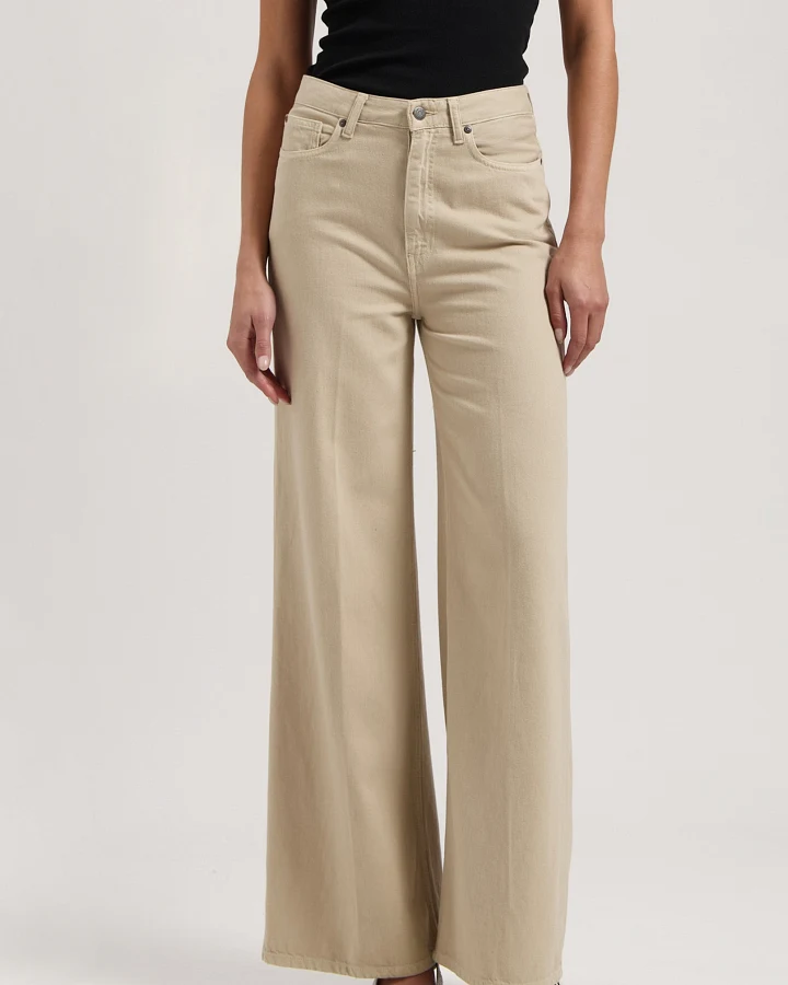 MUD Jeans Damen vegan Jeans High Locker Flow Sara Sand Beige