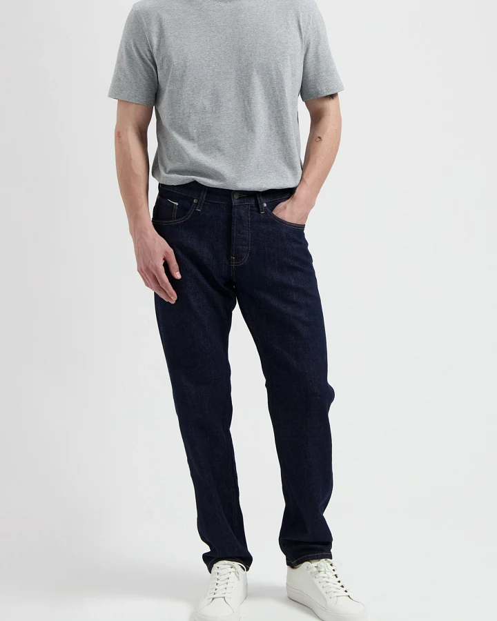 MUD Jeans Herren vegan Jeans Mid Straight Bryce Dry Navy