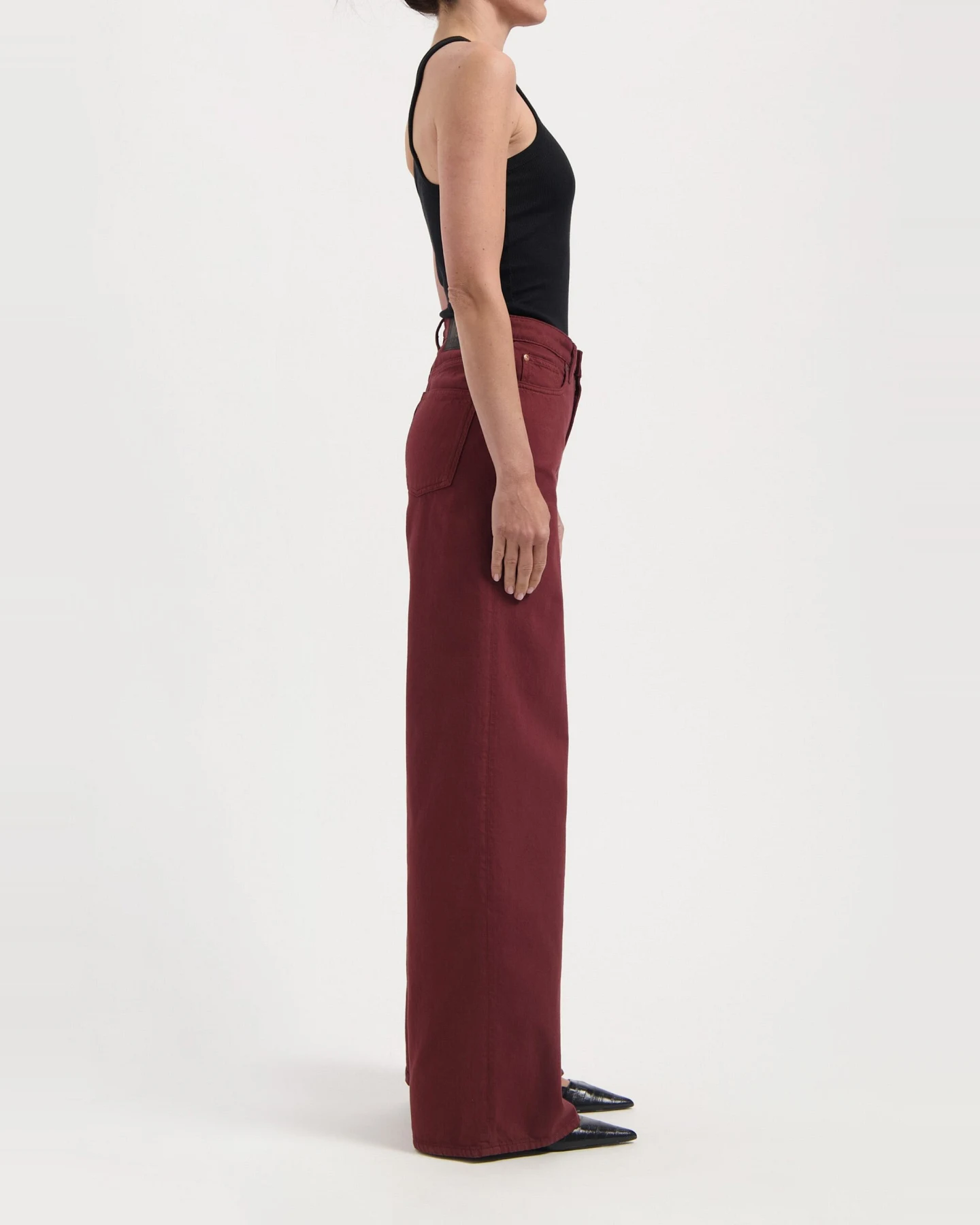 MUD Jeans Damen vegan Jeans High Loose Flow Sara Burgundy – Ansicht 2