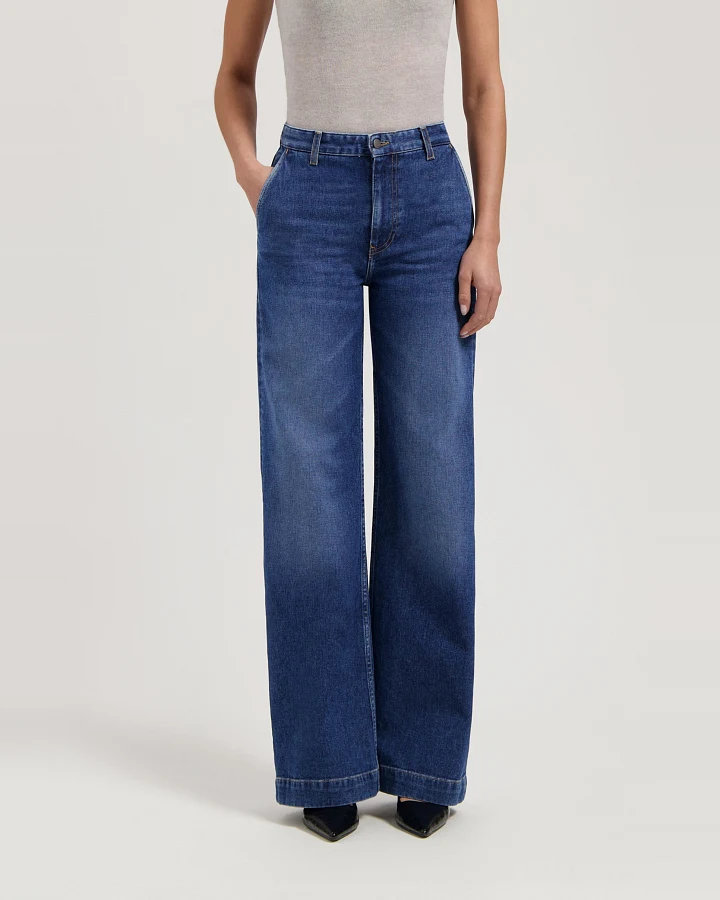 MUD Jeans Damen vegan Jeans Mid Loose June Fresh Fade Blau
