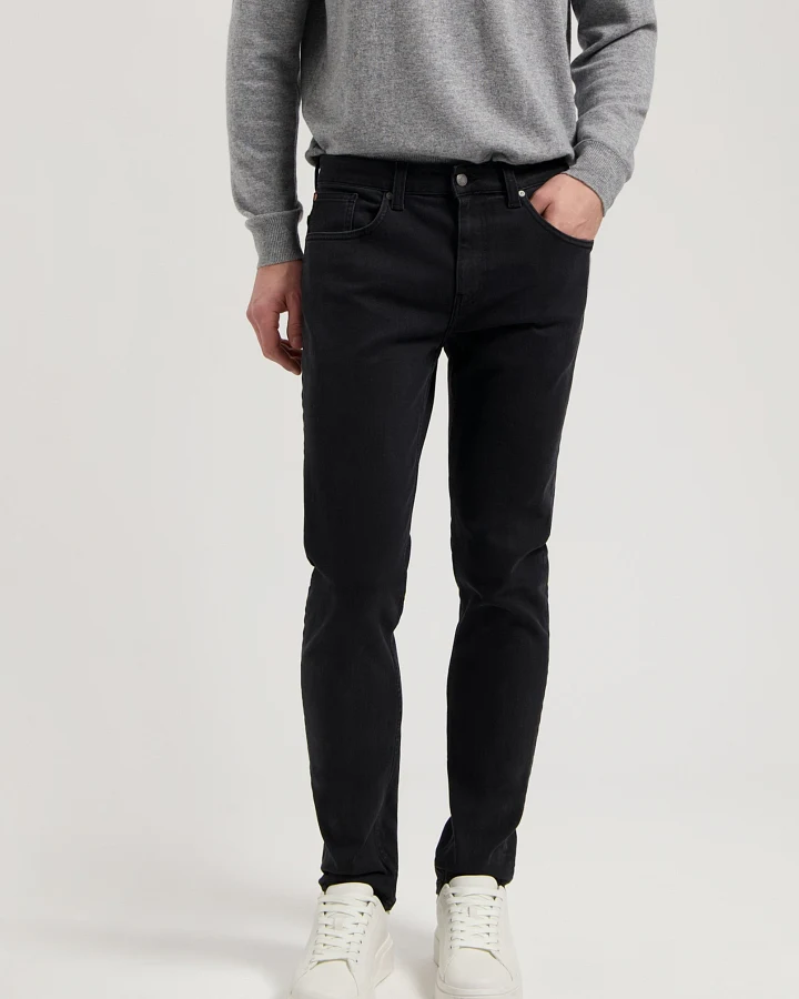 MUD Jeans Herren vegan Jeans Mid Slim Rick Stone Schwarz