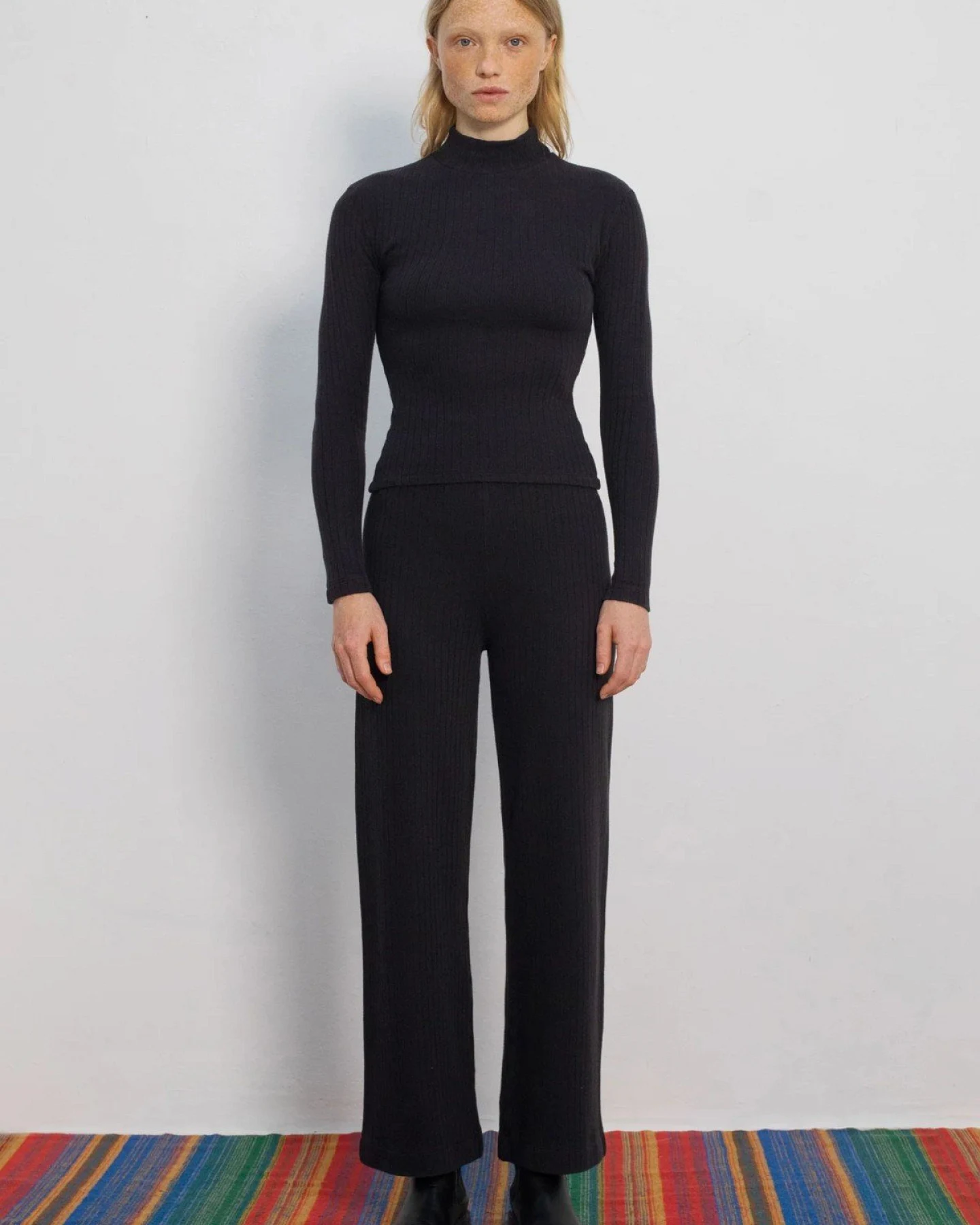 Hose Ribbed Lounge Schwarz – Ansicht 4