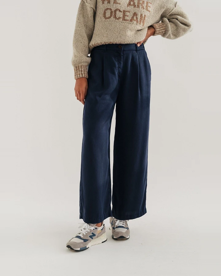 Hose Nanpu Blau