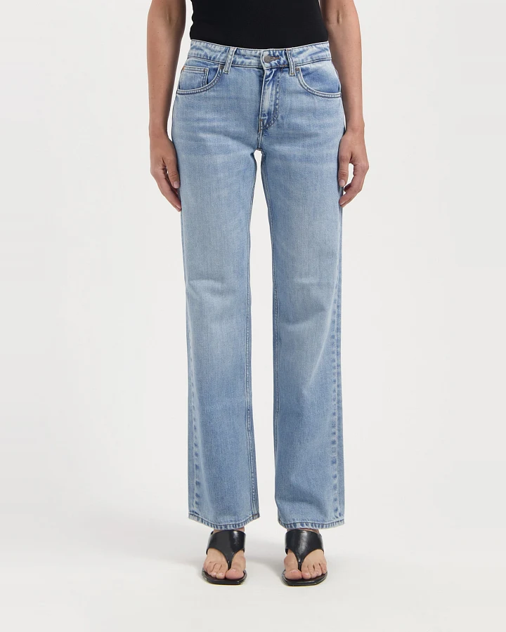 MUD Jeans Damen vegan Jeans Carry Mid Straight Light Stone Vintage