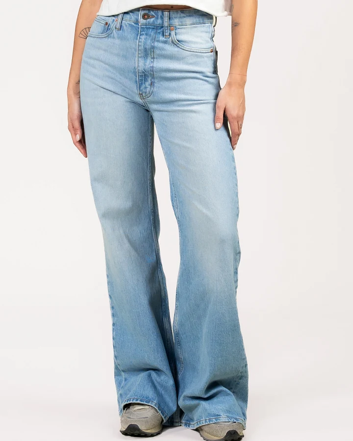 Kuyichi Damen vegan Jeans Flare Vivienne Revintaged Blau