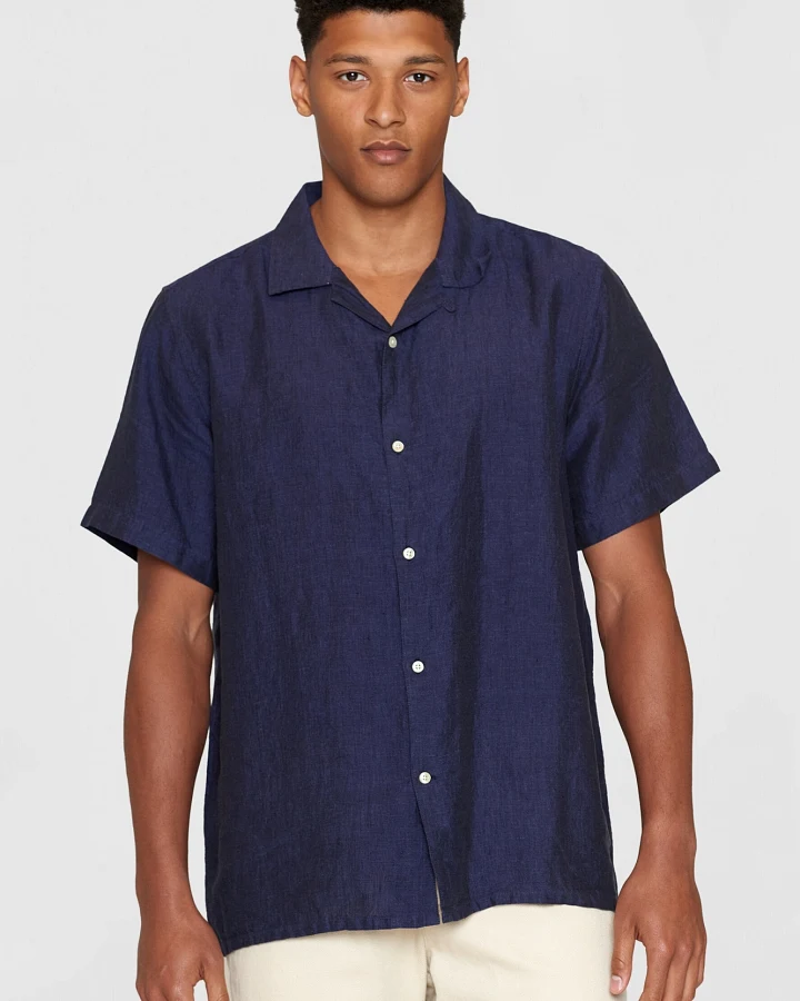 KnowledgeCotton Apparel Herren vegan Hemd Mit Kurzen Ärmeln Box Fit Total Eclipse