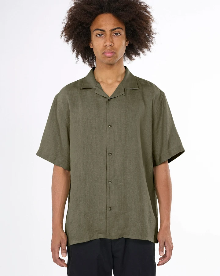 KnowledgeCotton Apparel Herren vegan Hemd Mit Kurzen Ärmeln Box Fit Burned Olive
