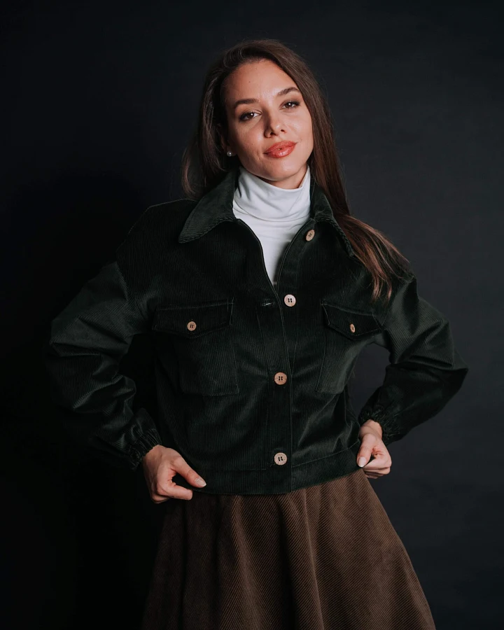De IONESCU Damen vegan Jacke Corduroy Sibiel Grün