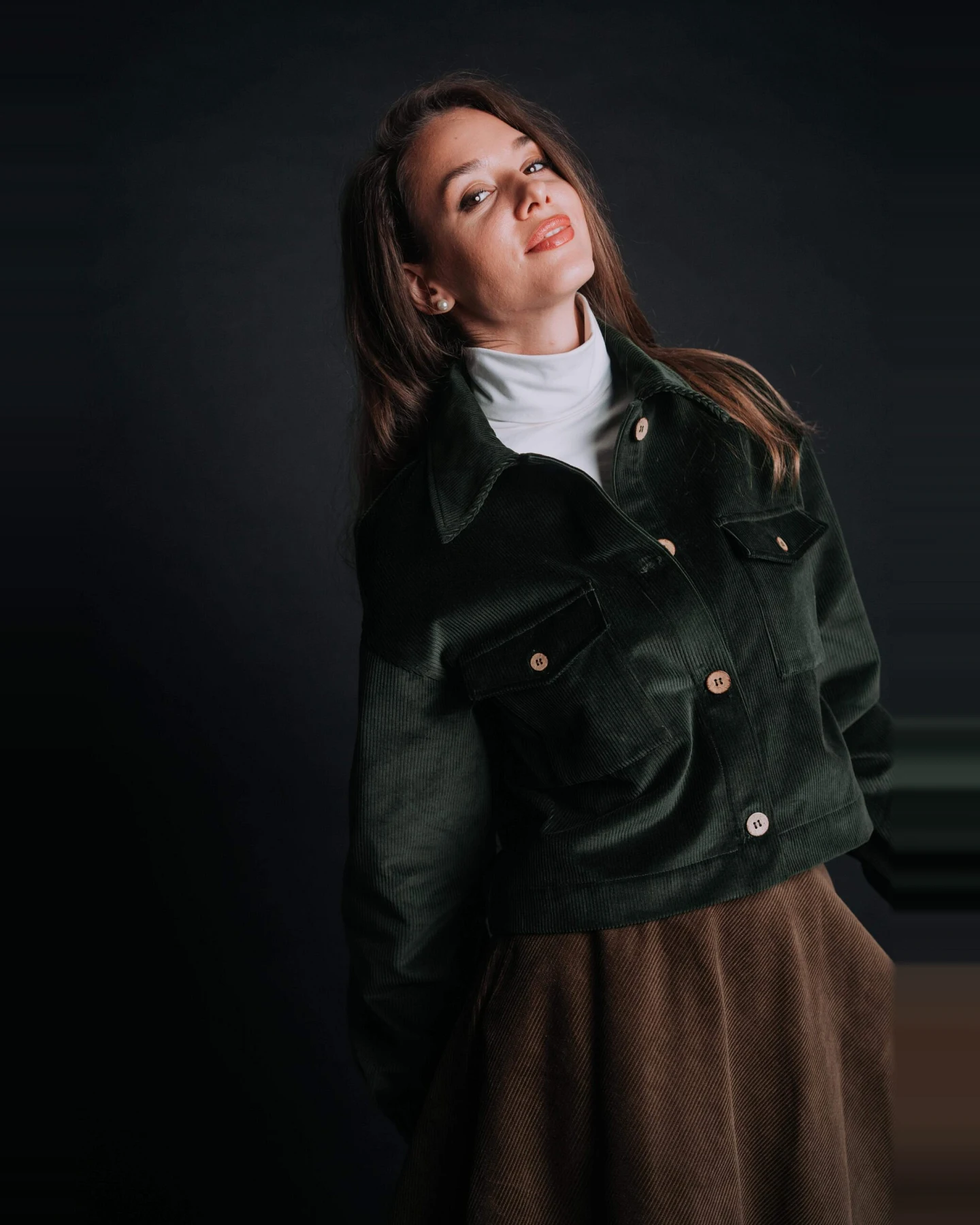 De IONESCU Damen vegan Jacke Corduroy Sibiel Grün – Ansicht 2