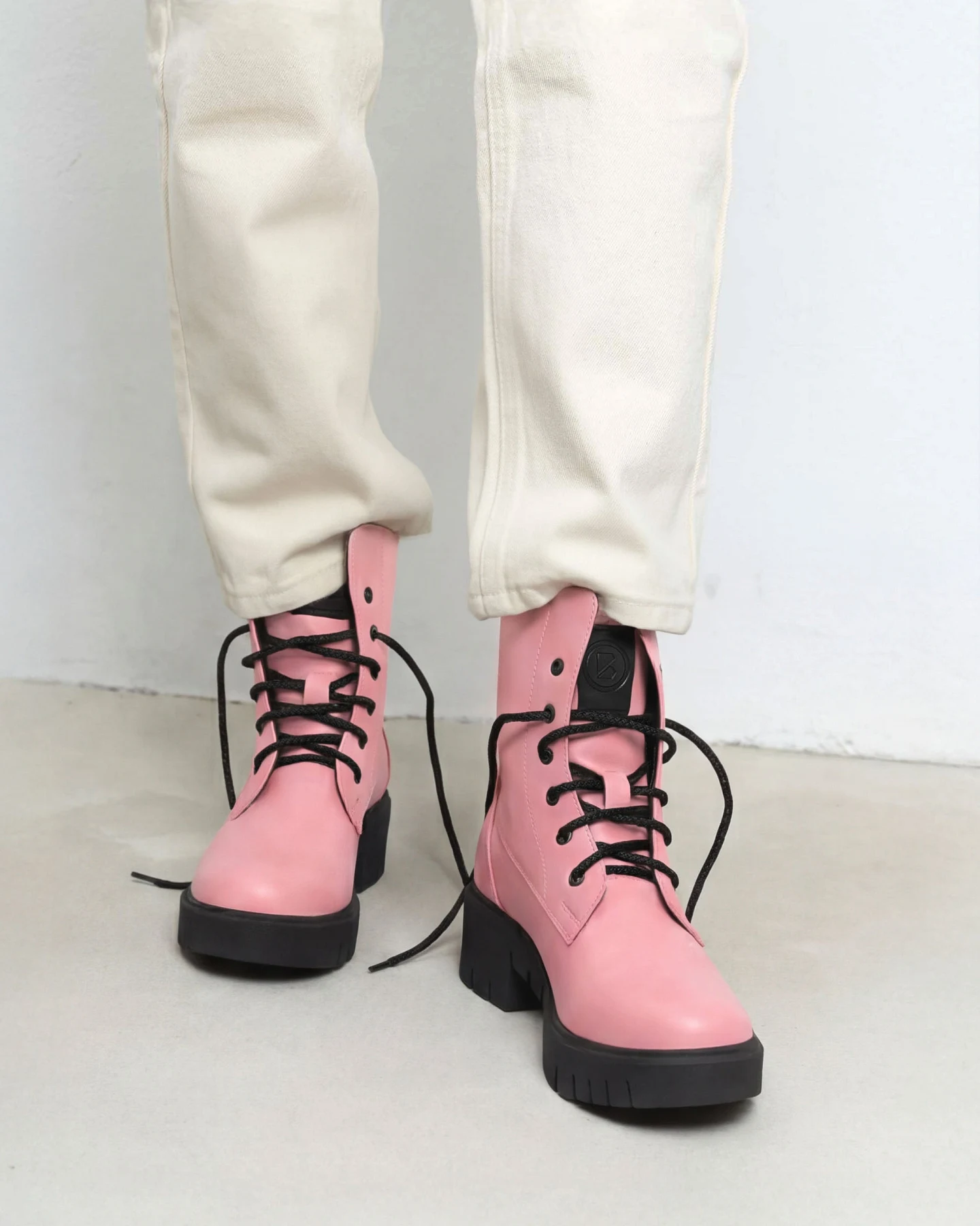 BOHEMA Damen vegan Stiefel Worker No. 3 Rosa – Ansicht 2