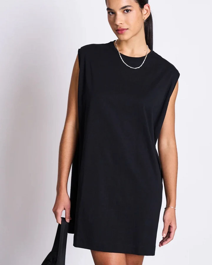 Kleid Naniti Schwarz