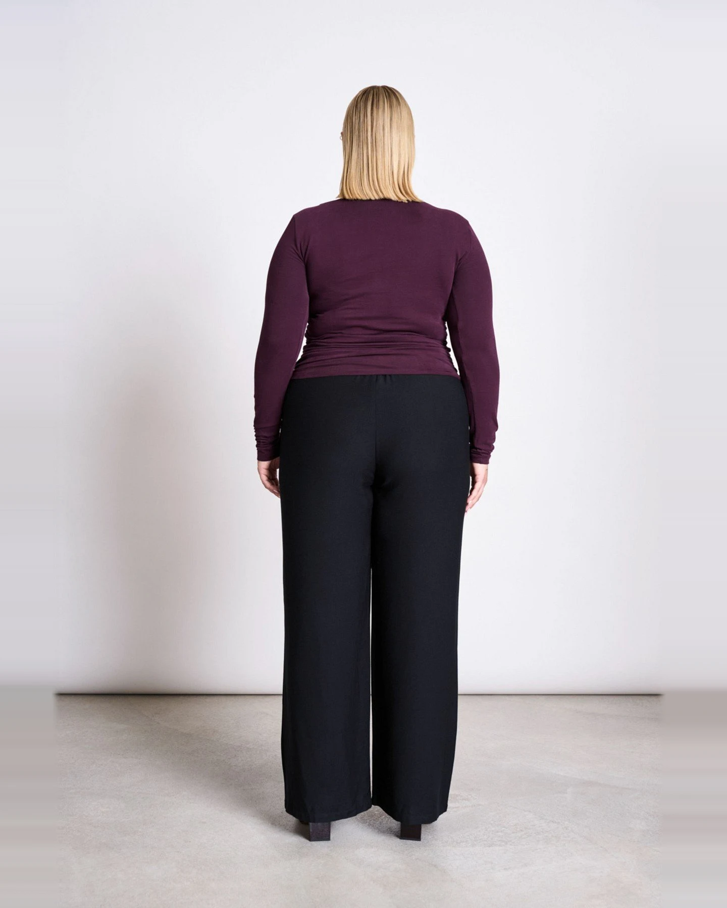 Longsleeve Asymmetrical Casma Rot – Ansicht 4