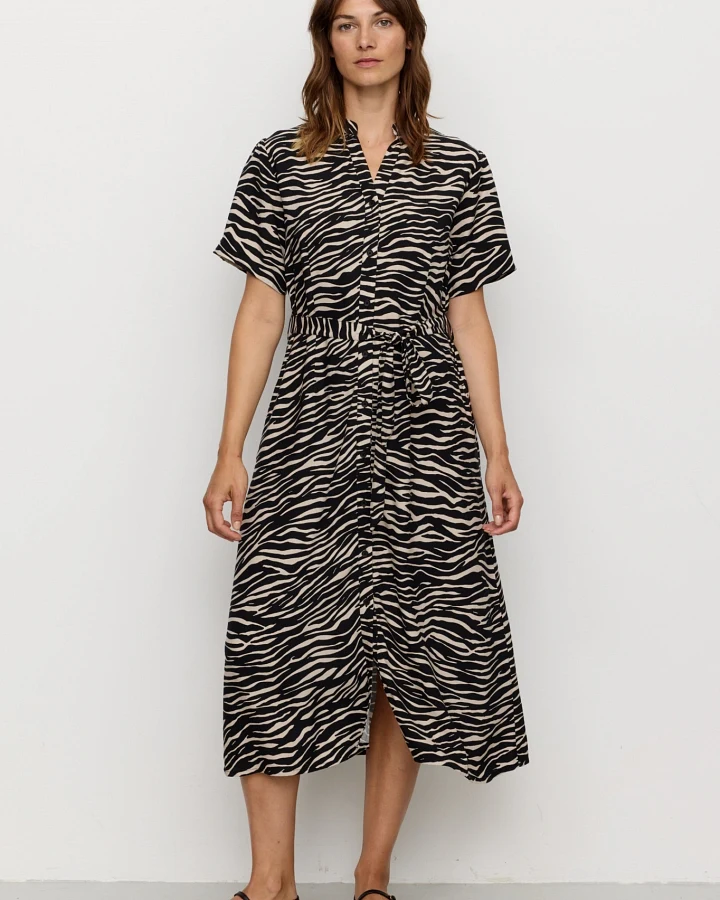 Recolution Damen vegan Kleid Silene Zebra Schwarz