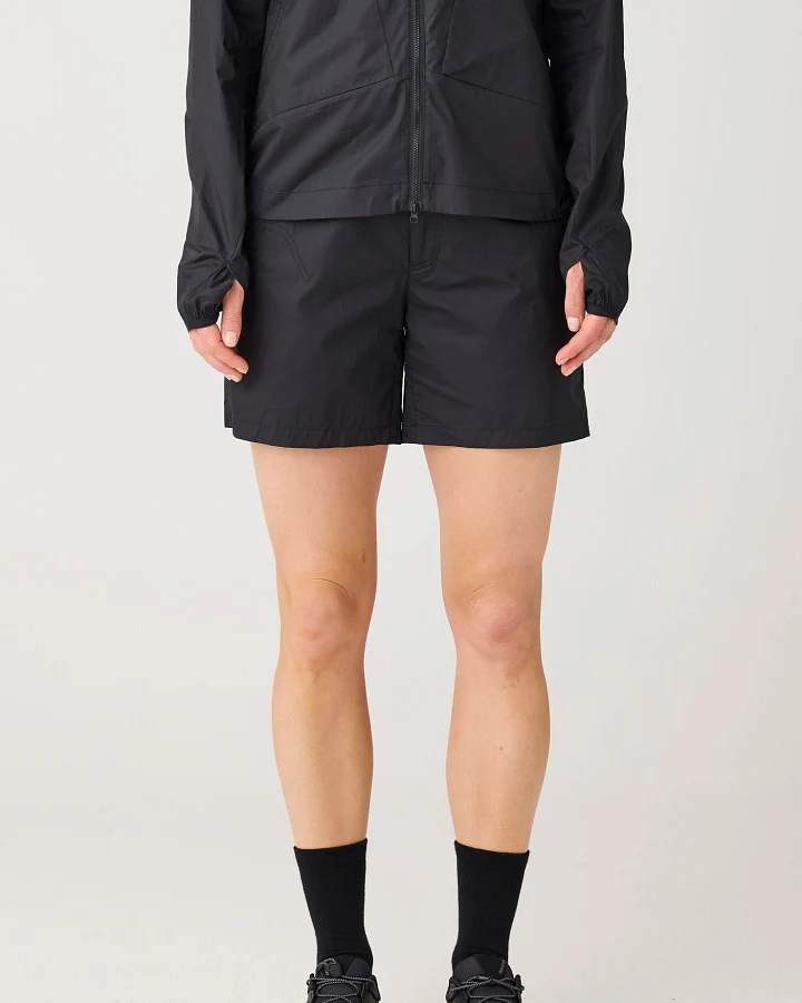 KnowledgeCotton Apparel Damen vegan Shorts Vent Ripstop 90 Black Jet