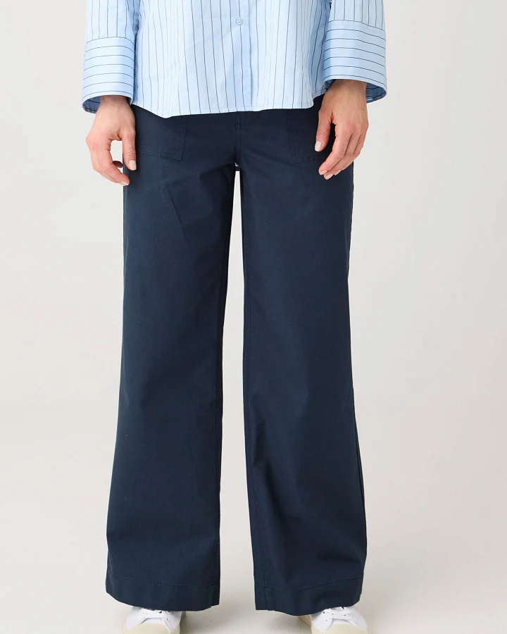 KnowledgeCotton Apparel Damen vegan Hose Posey Weit Slub Total Eclipse Navy