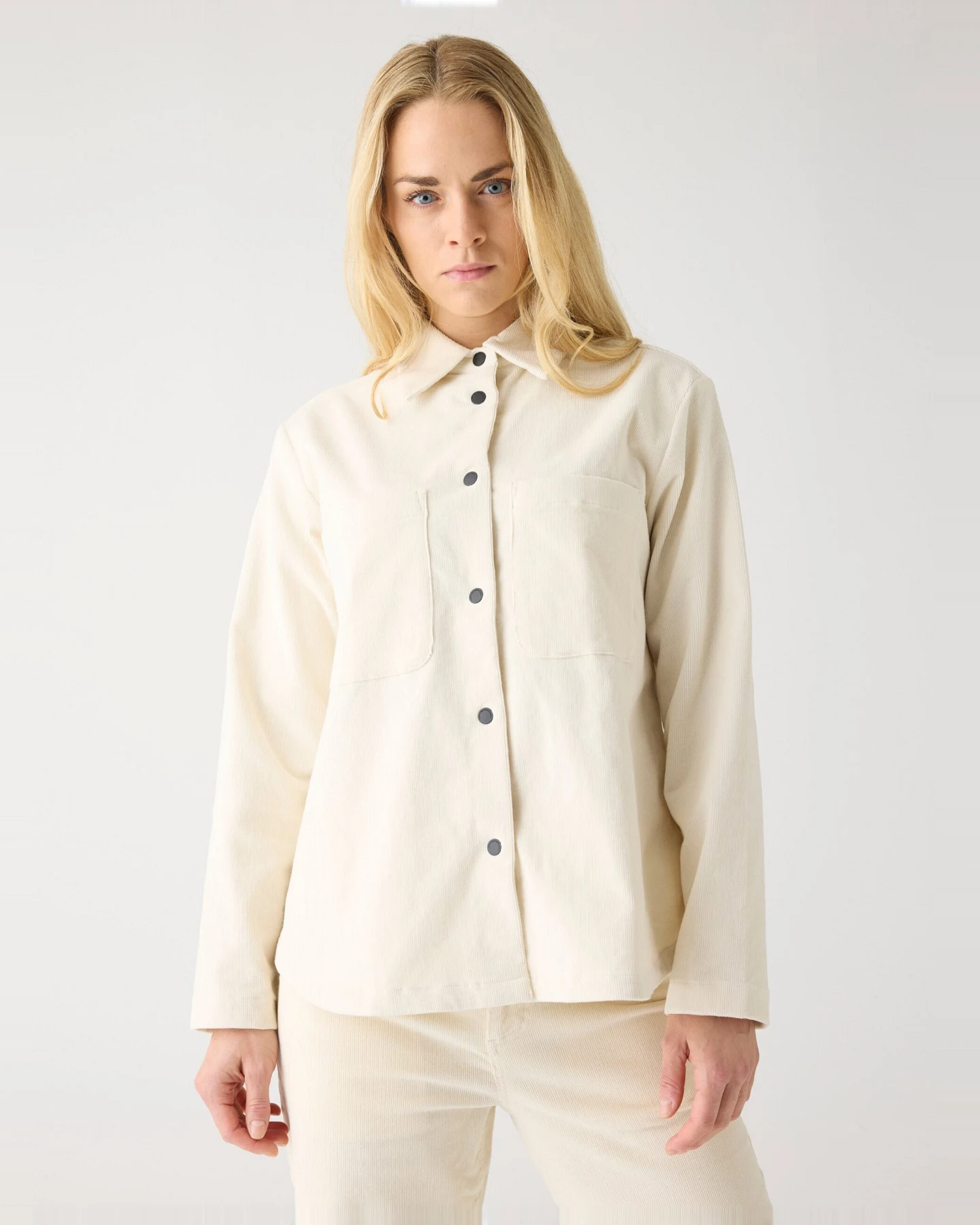 KnowledgeCotton Apparel Damen vegan Overshirt Kordel Reiher Weiß – Ansicht 2