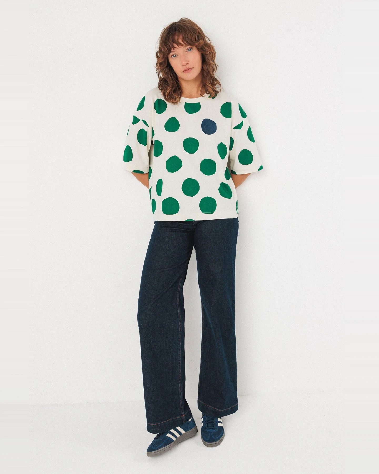 SKFK Damen vegan T-Shirt Lariz Weiß/Grün – Ansicht 2