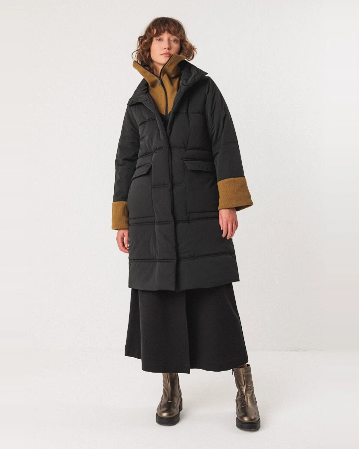 SKFK Damen vegan Mantel Harea Schwarz