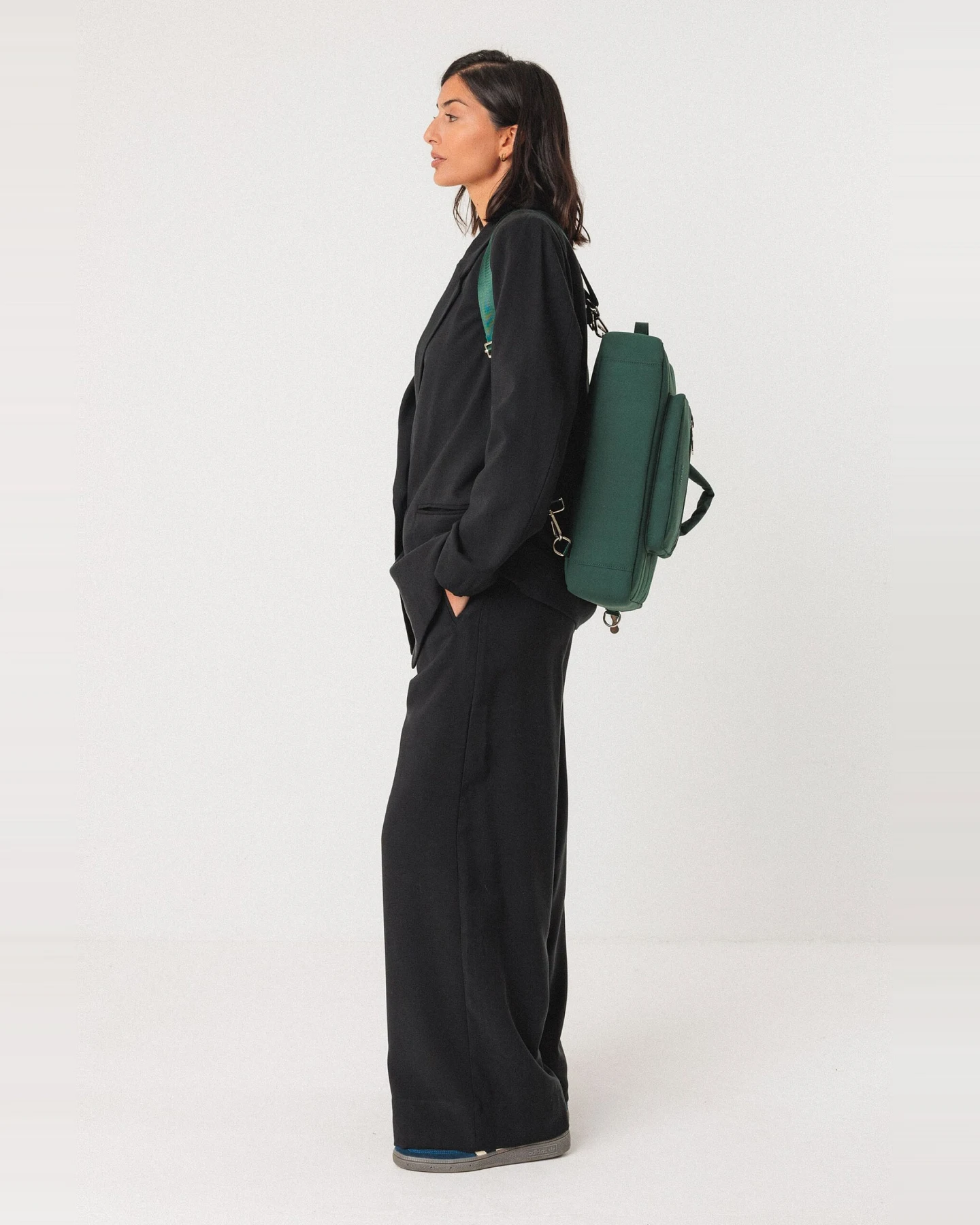 SKFK Damen vegan Tasche Cistella Multifunktion Grün – Ansicht 2