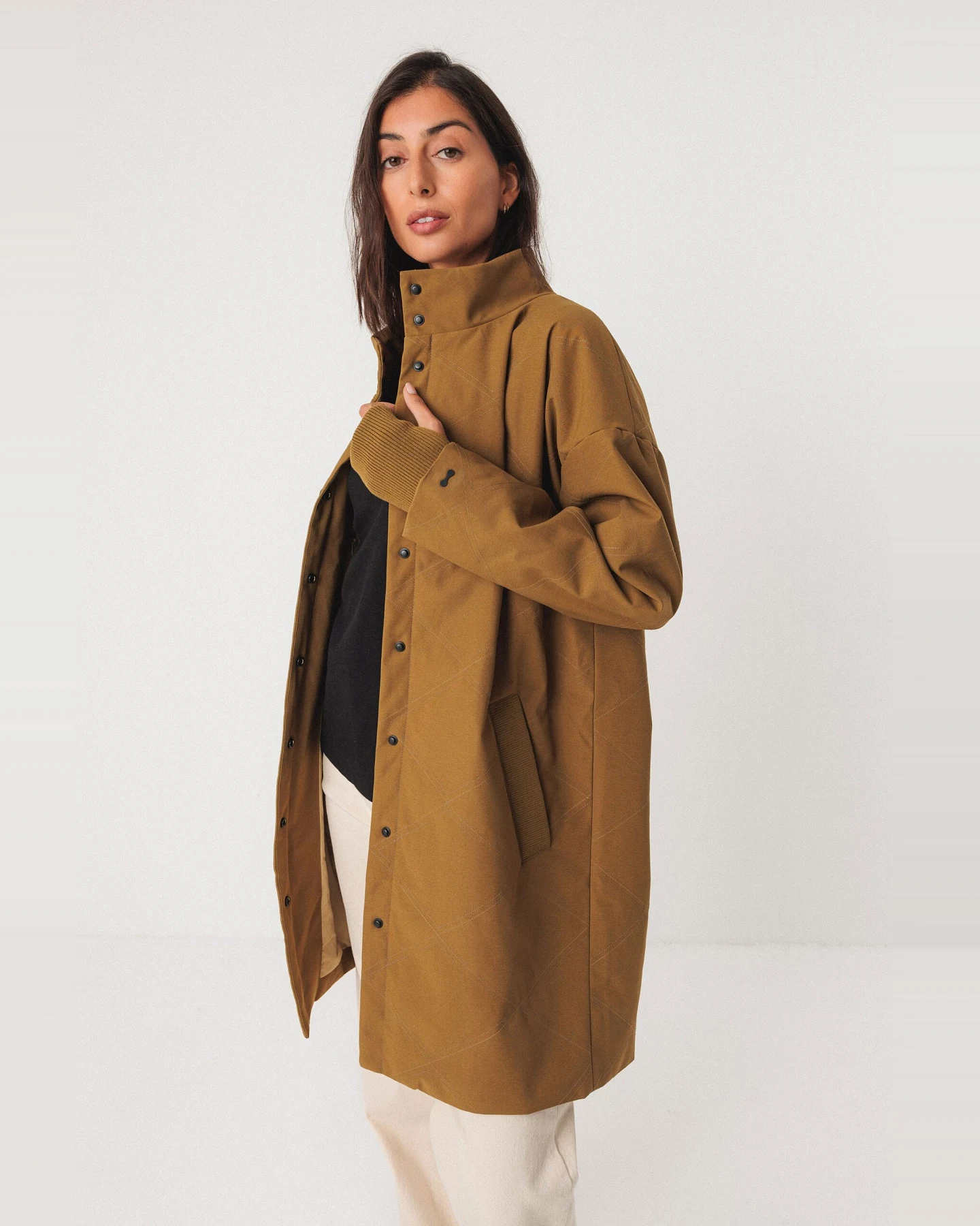 SKFK Damen vegan Mantel Brigita Braun – Ansicht 2