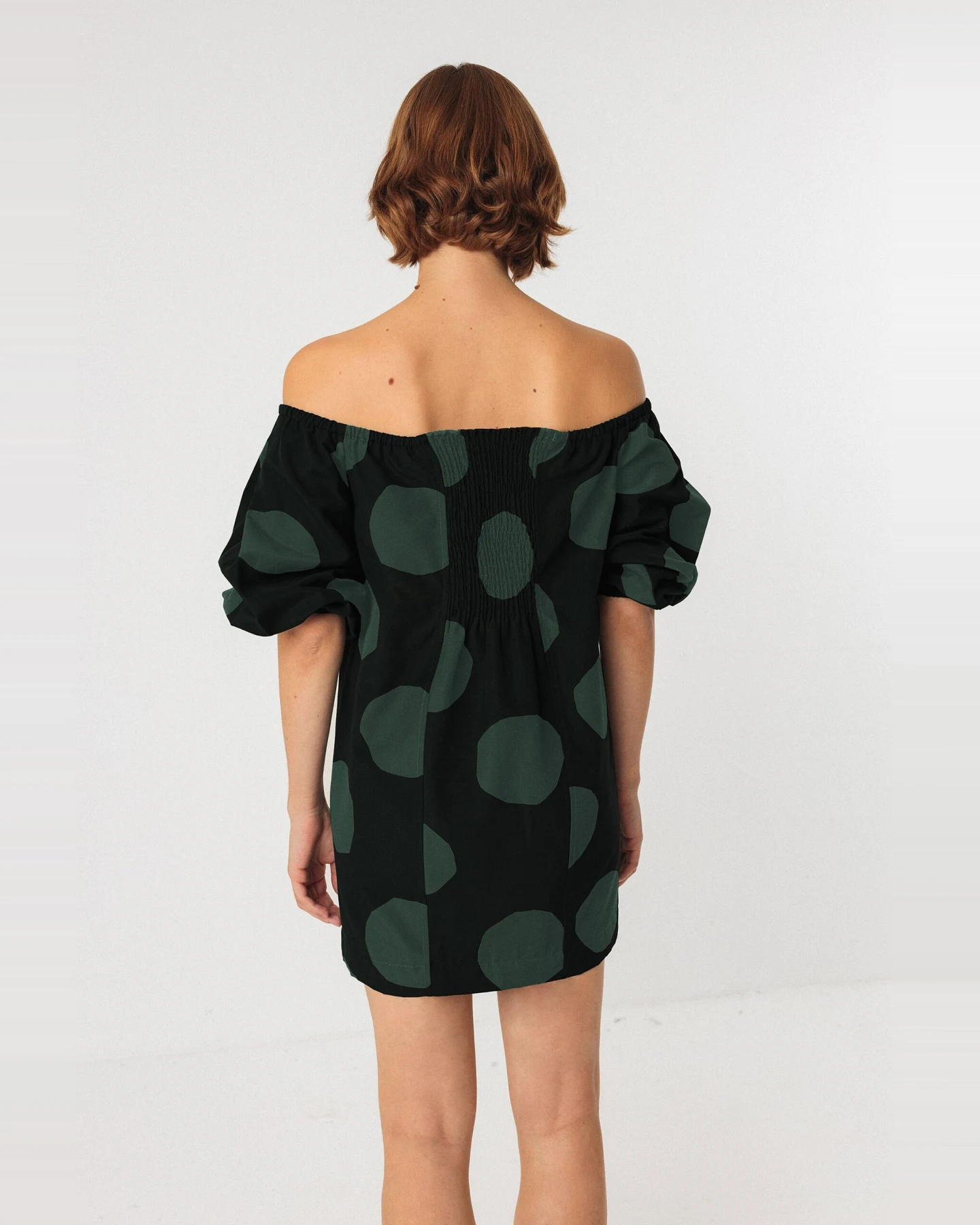 SKFK Damen vegan Kleid Silbane Grün/Schwarz – Ansicht 2