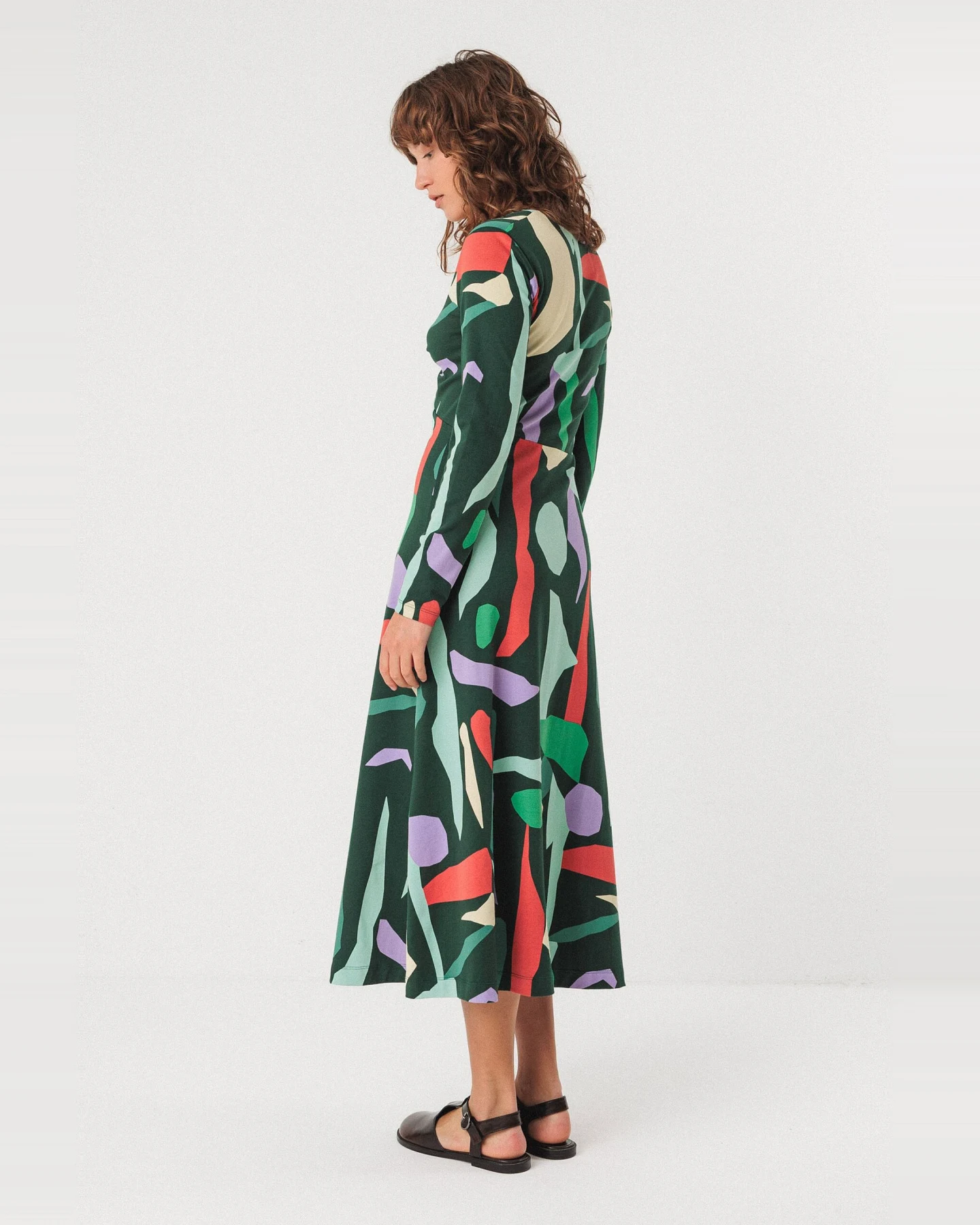 SKFK Damen vegan Kleid Irantzu Mehrfarbig – Ansicht 2