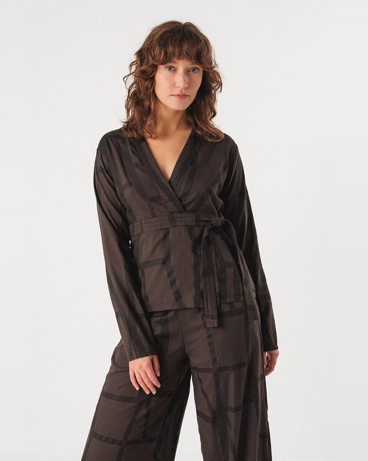 SKFK Damen vegan Bluse Deiane Brown