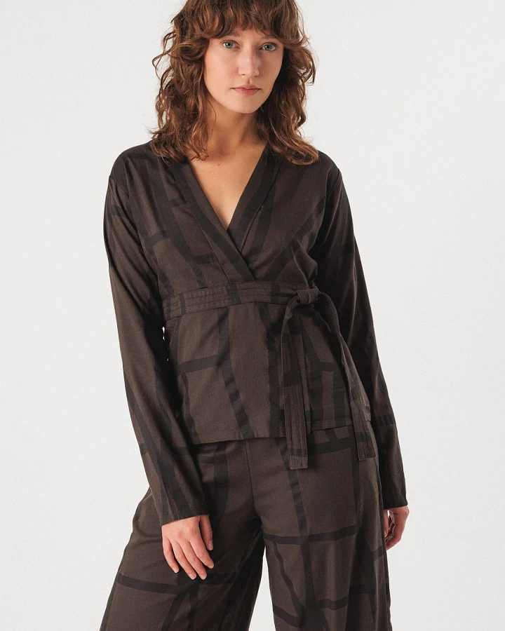 SKFK Damen vegan Bluse Deiane Brown