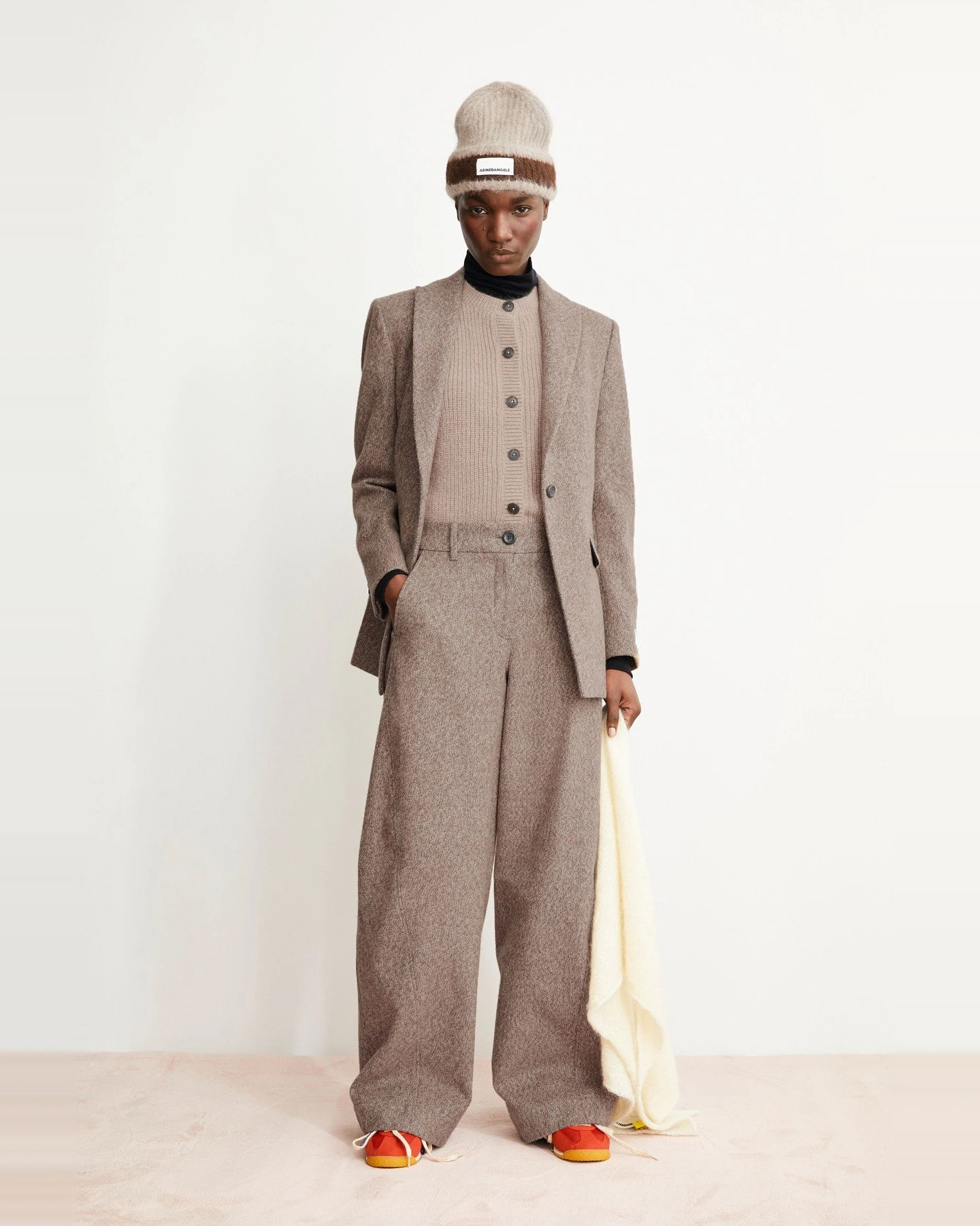 Blazer Mikulaa Tweed Beige – Ansicht 5