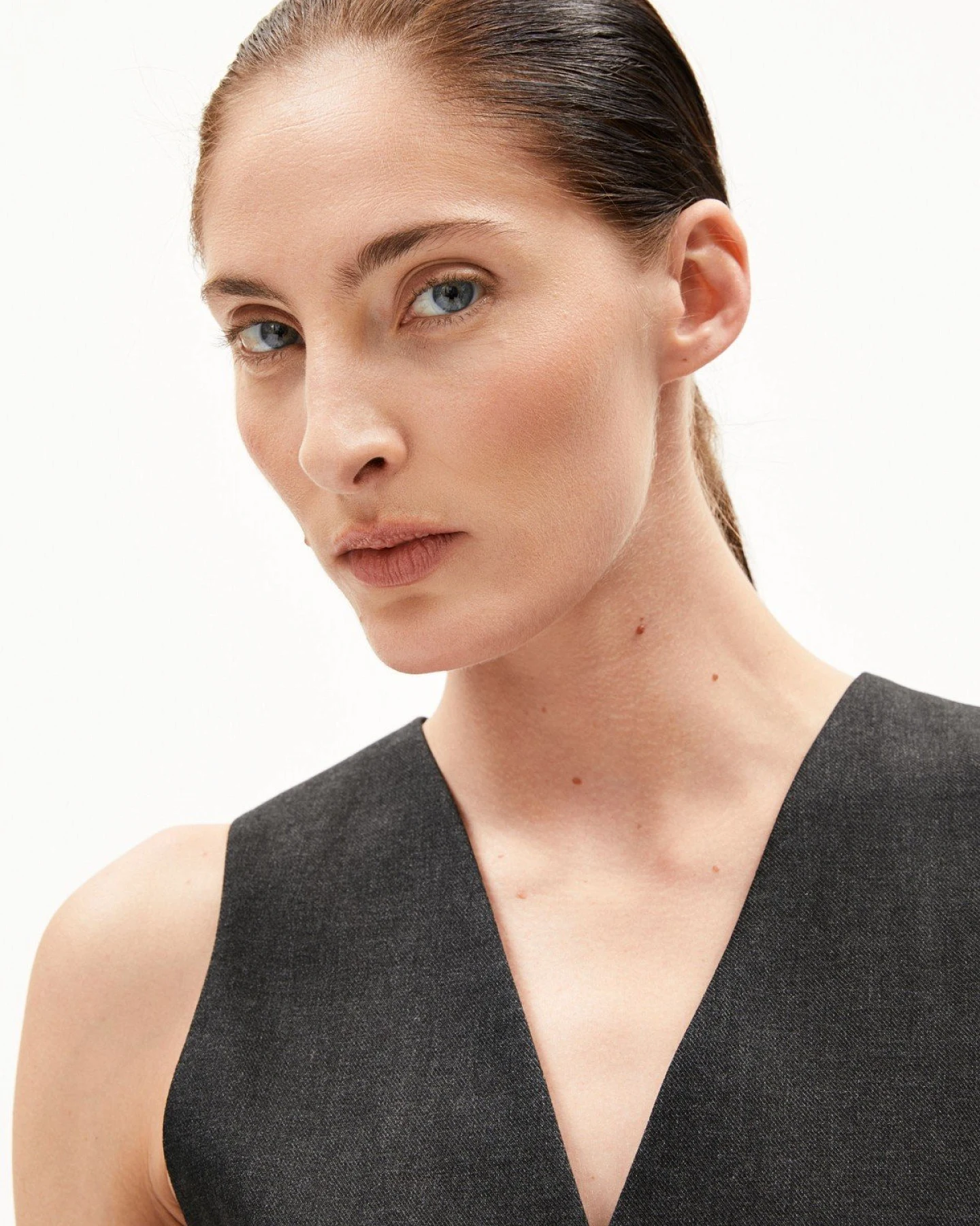 Weste Sineriaa Premium Tencel Grau – Ansicht 3