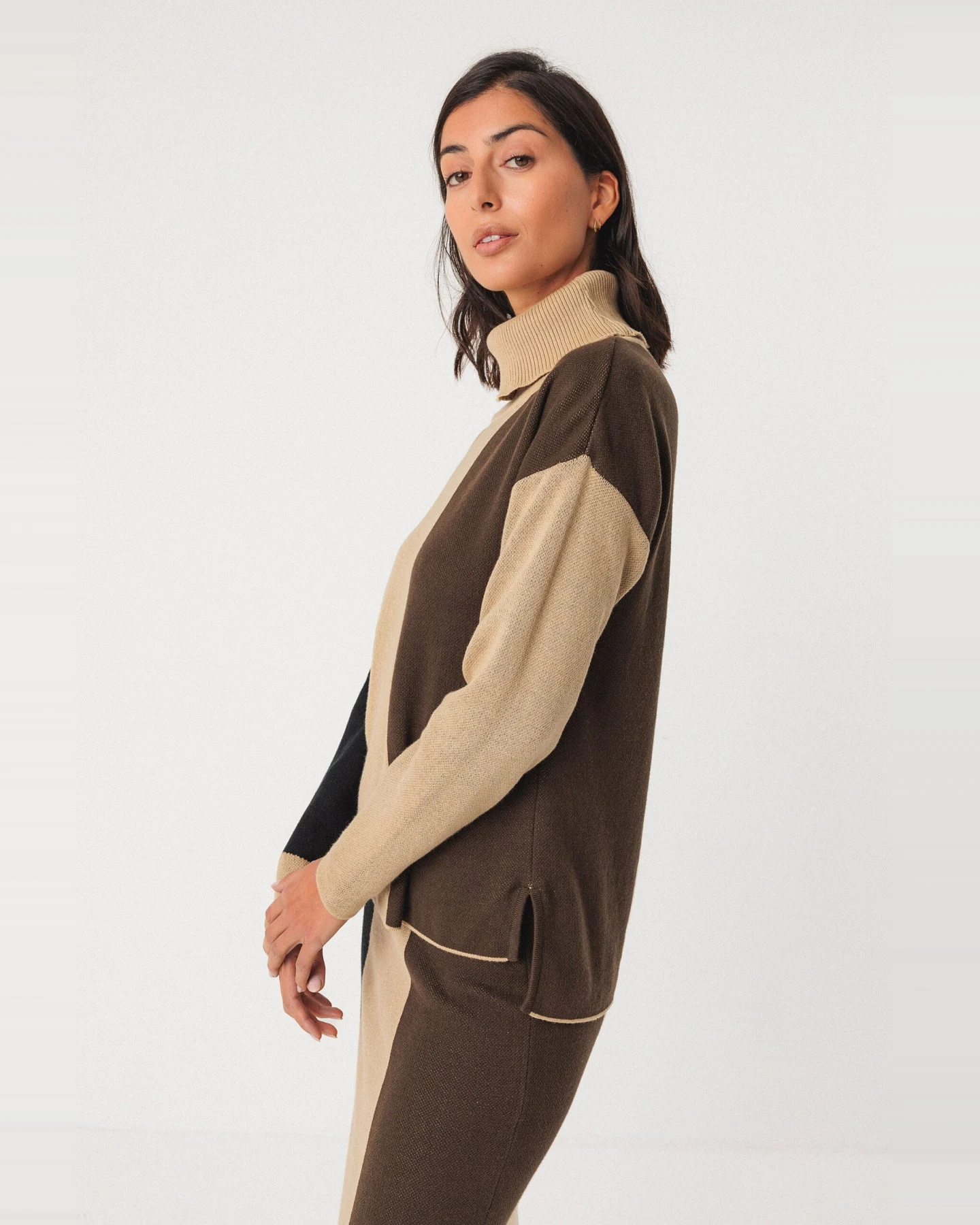 SKFK Damen vegan Pullover Rita Braun – Ansicht 2