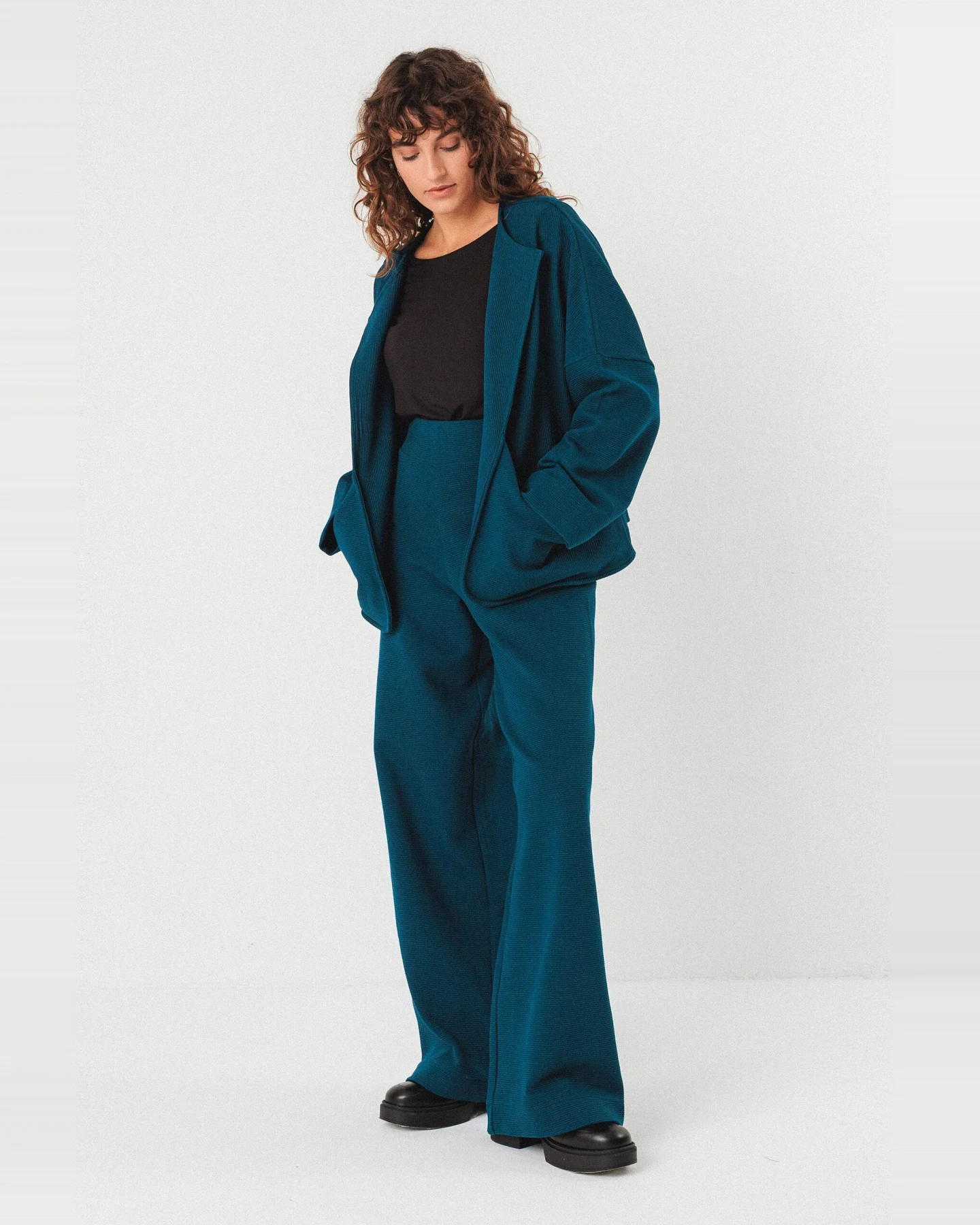 SKFK Damen vegan Strickjacke Goita Blau – Ansicht 2