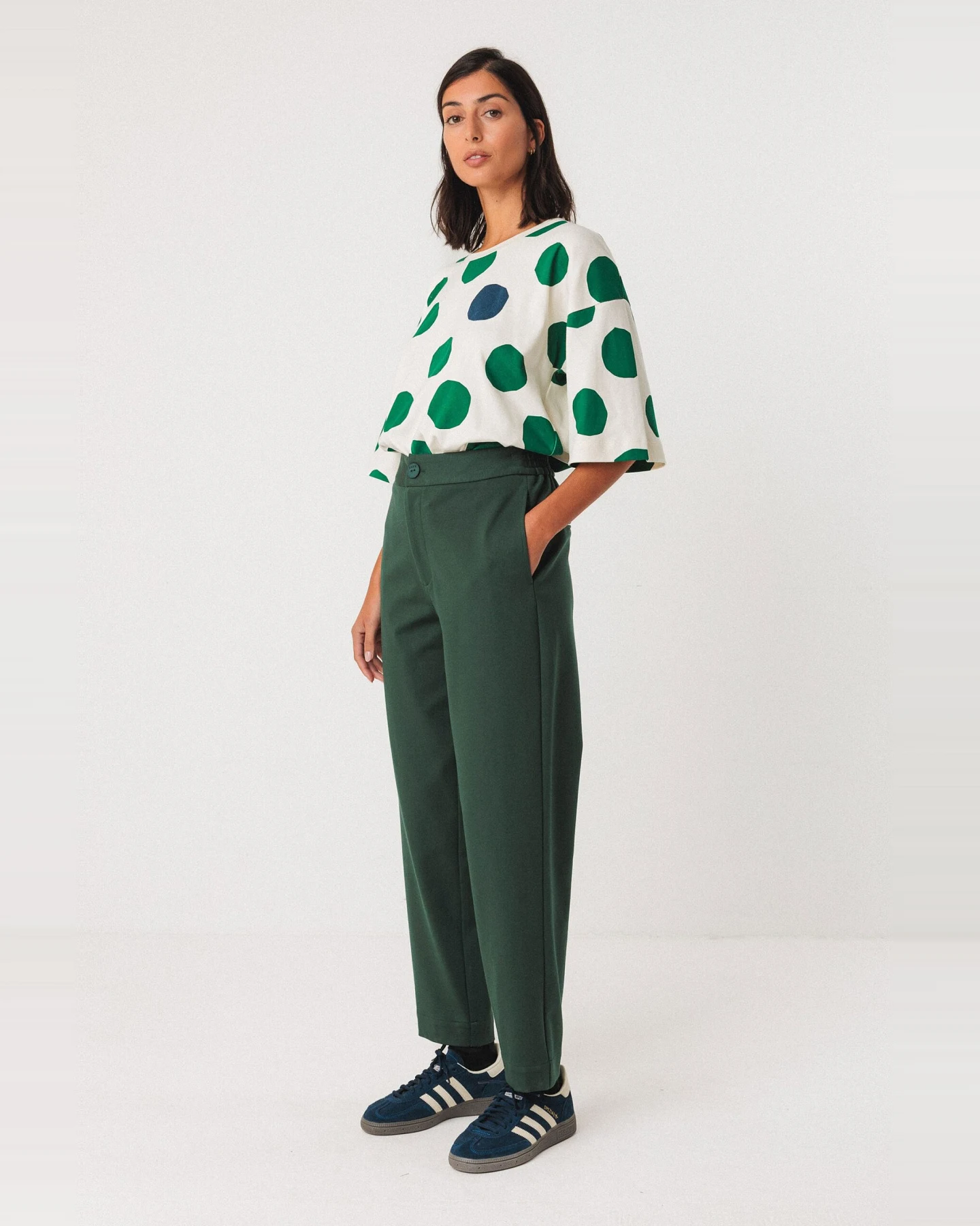 SKFK Damen vegan Hose Soraia Grün – Ansicht 2