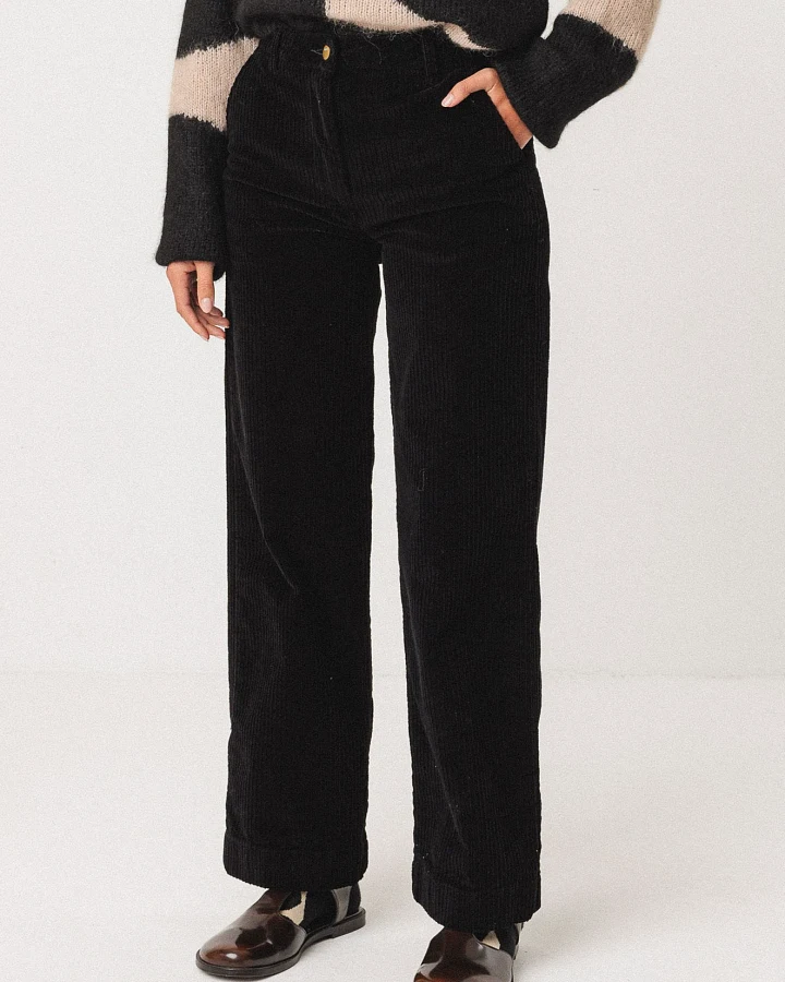 SKFK Damen vegan Hose Leartza Schwarz