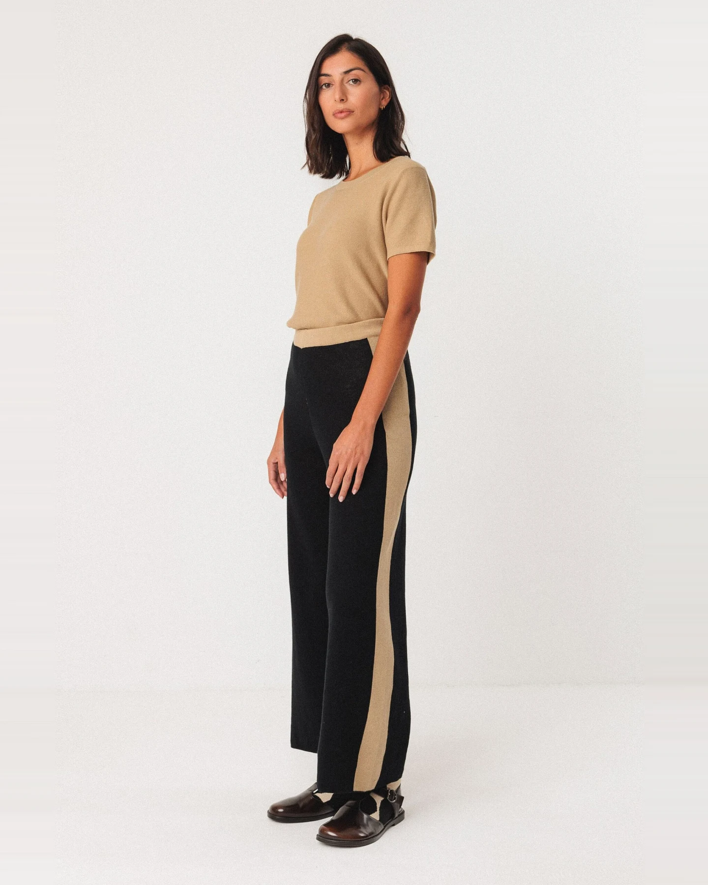 SKFK Damen vegan Strickhosen Gai Schwarz – Ansicht 2