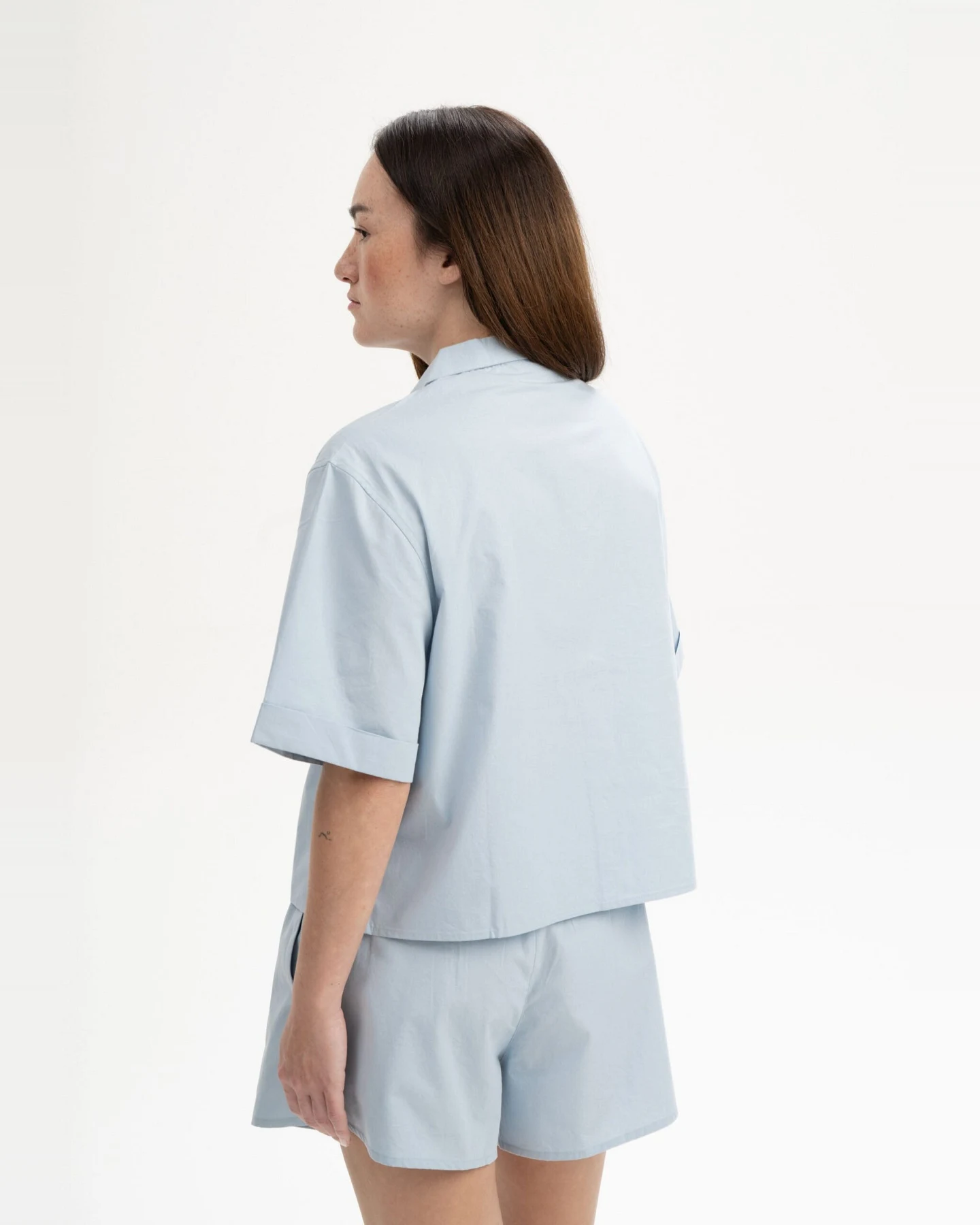 MELA Damen vegan Pyjama Shirt Kurzarm Hansika Cloudy Blue – Ansicht 2