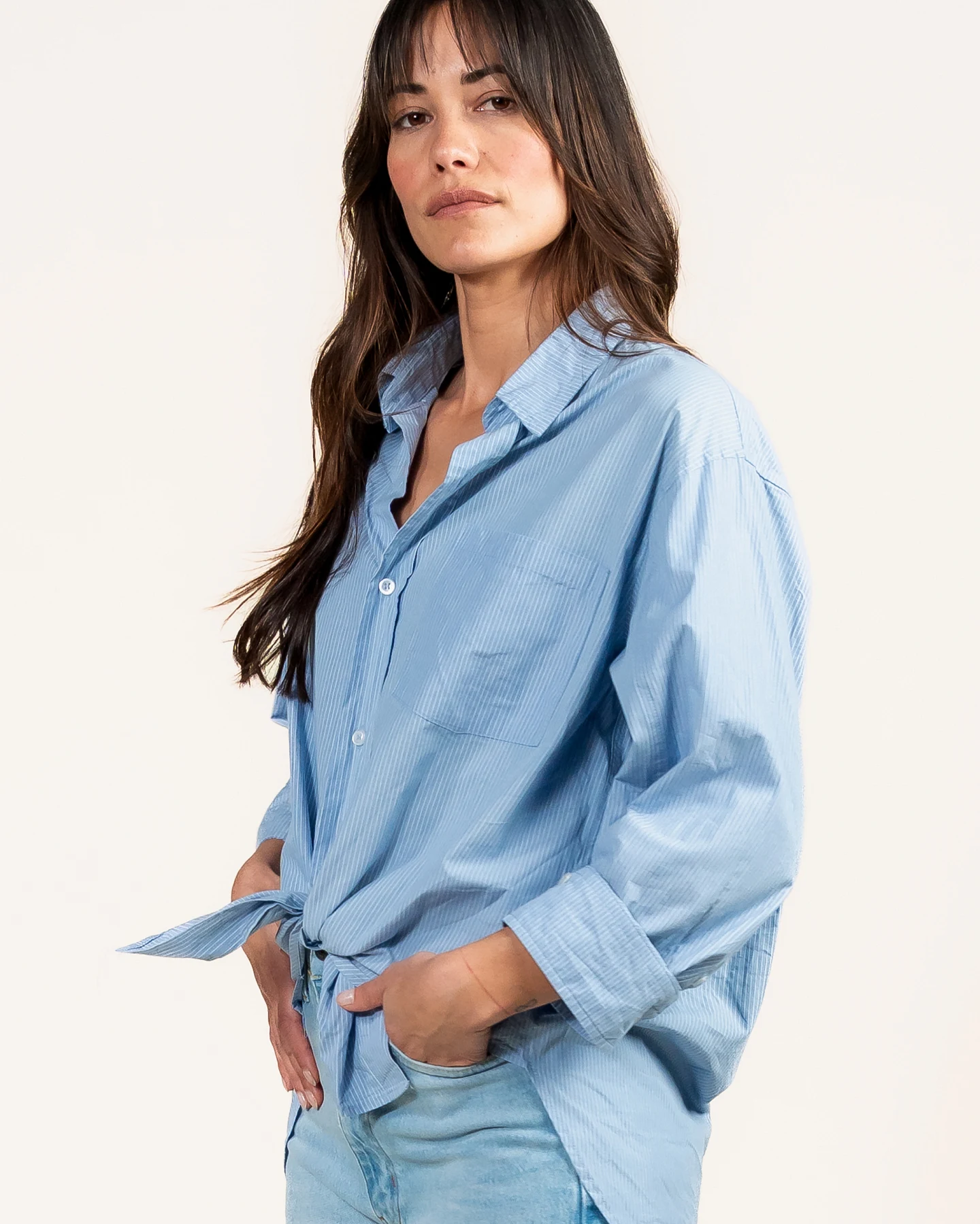 Kuyichi Damen vegan Bluse Ava Blau Gestreift – Ansicht 2