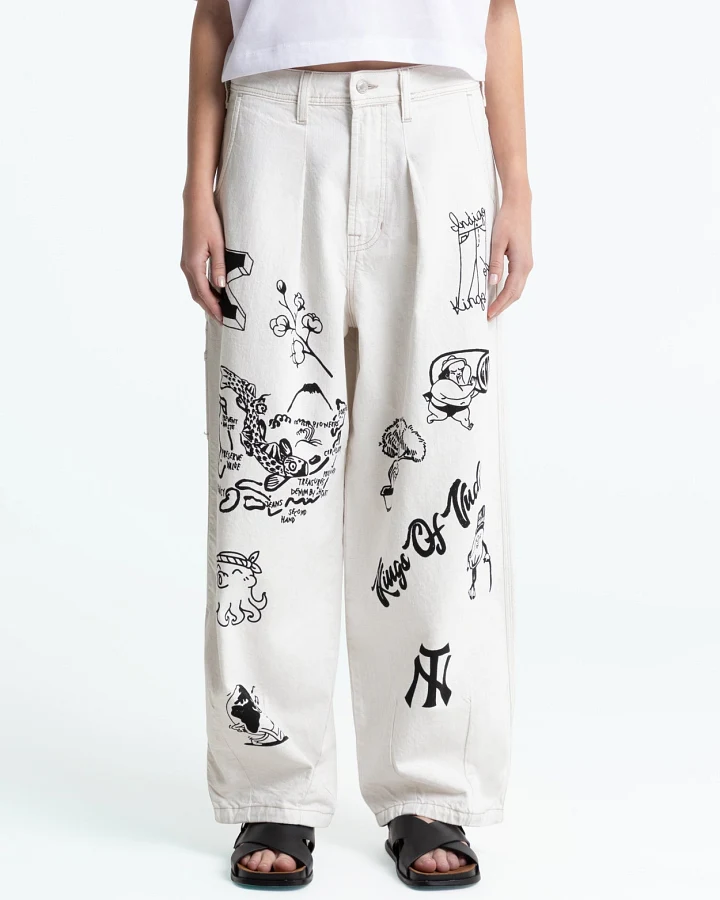 Kings of Indigo Herren vegan Hose Kimmy Amsterdam Scribble Weiß