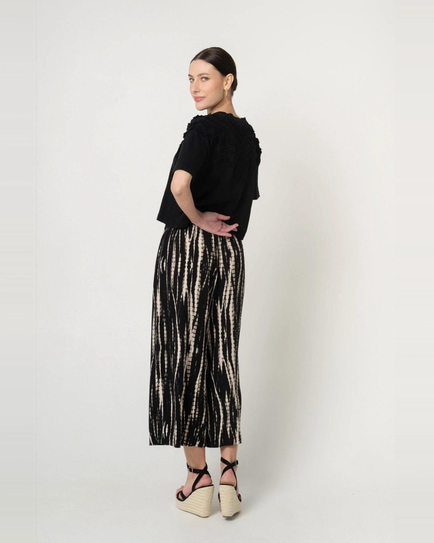 Hose Tavira Batik Schwarz – Ansicht 4