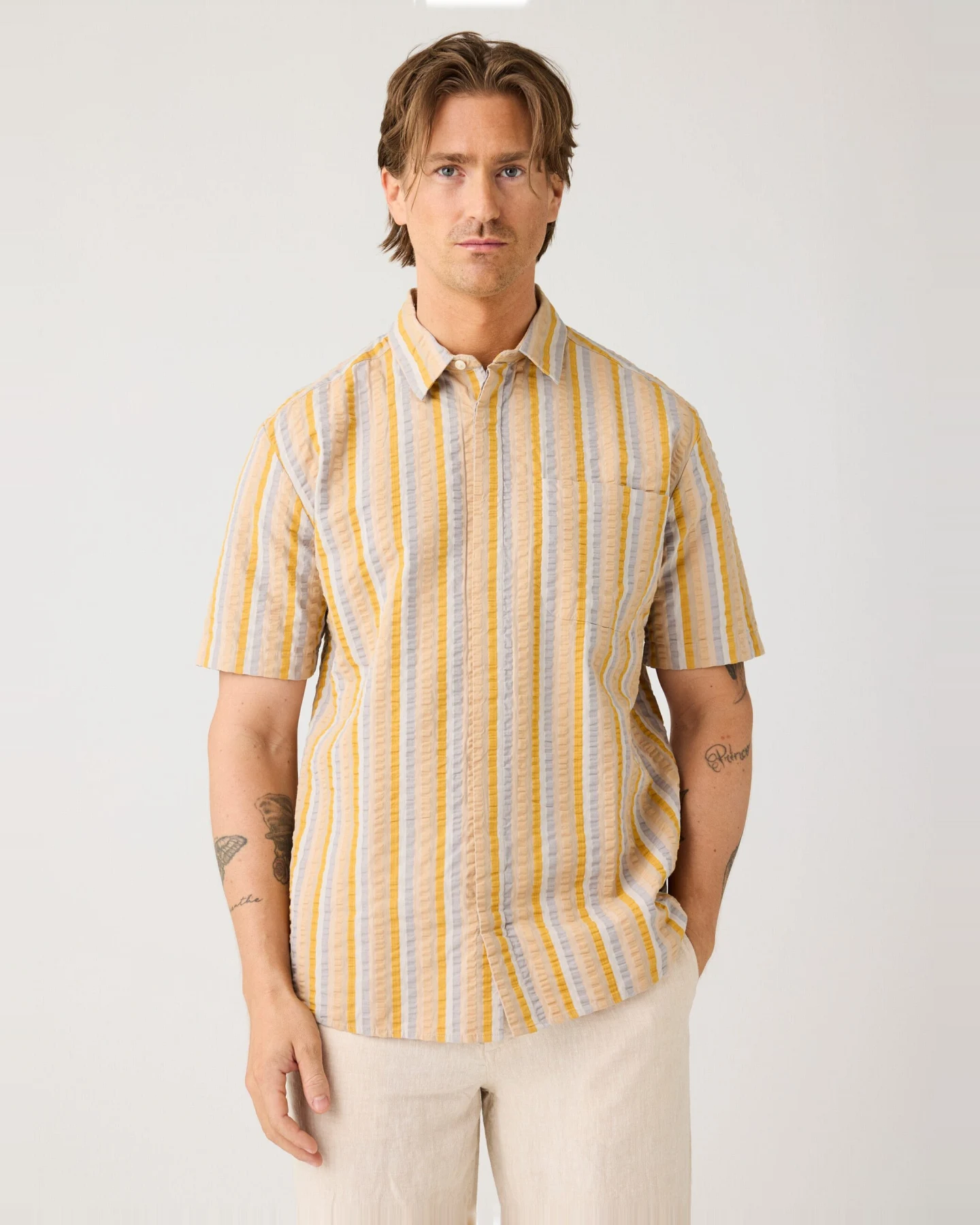 KnowledgeCotton Apparel Herren vegan Hemd Relaxed Seersucker Mehrfarbig Gestreift – Ansicht 2