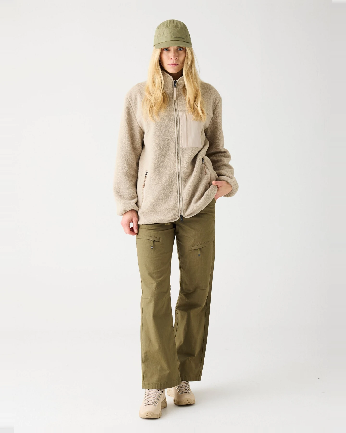 KnowledgeCotton Apparel Damen vegan Jacke Fleece Loose Fit Zip Light Feather Gray – Ansicht 2