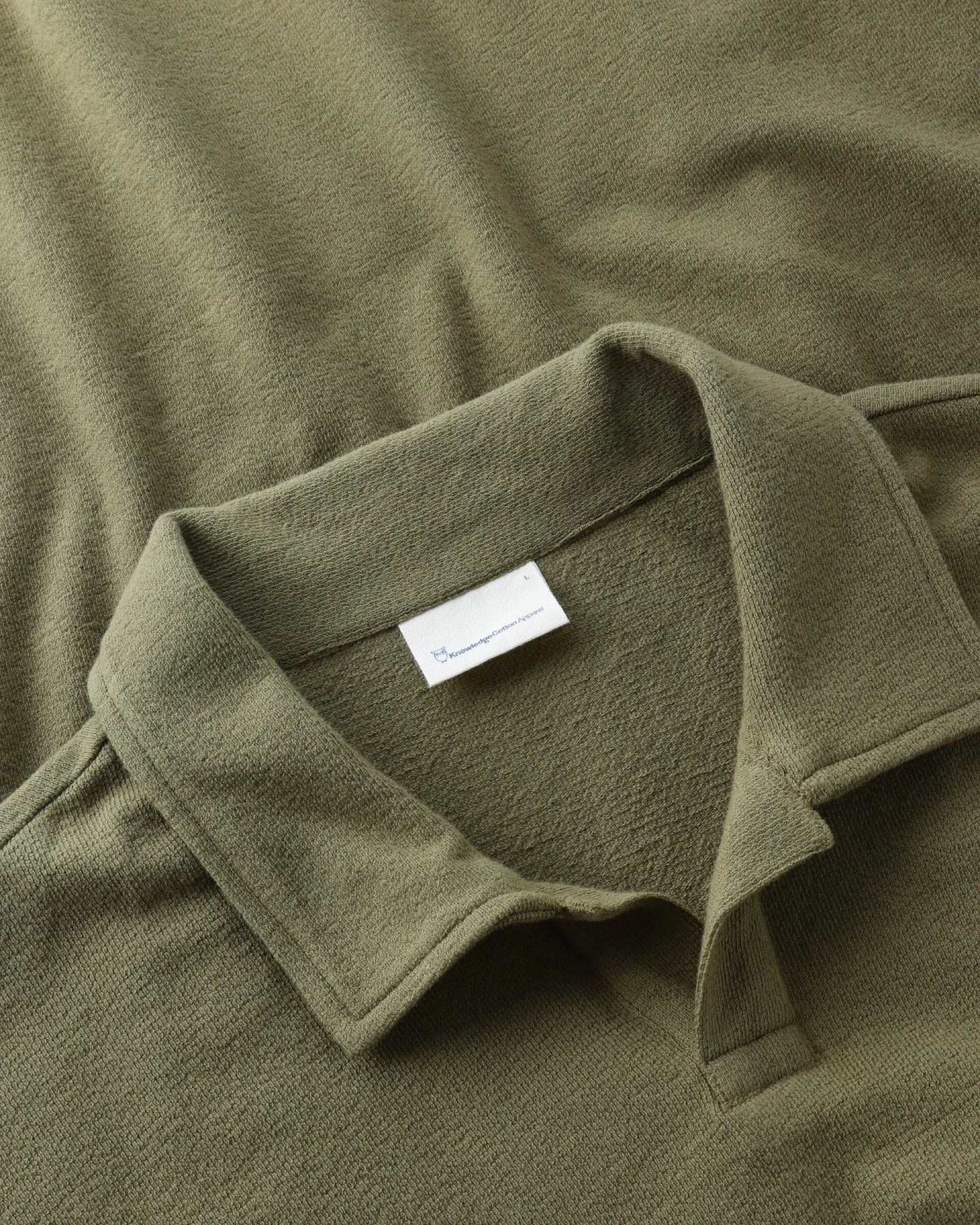 KnowledgeCotton Apparel Herren vegan Poloshirt Terry Burned Olive – Ansicht 2